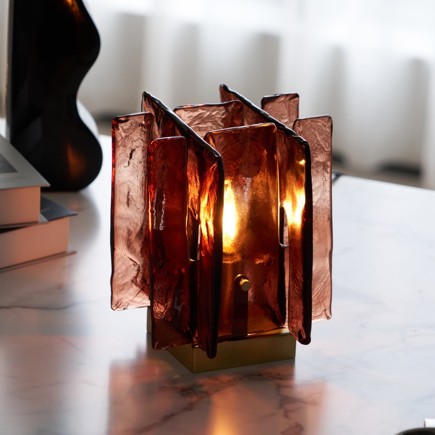 Abelly Table Lamp