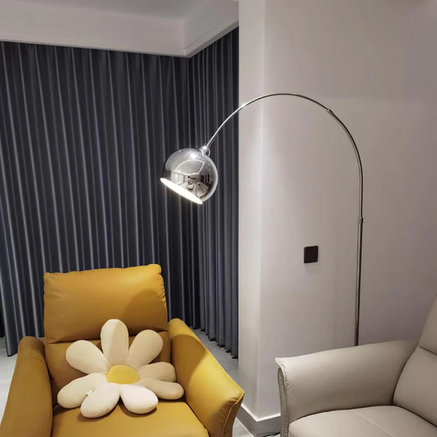 Anlege Floor Lamp