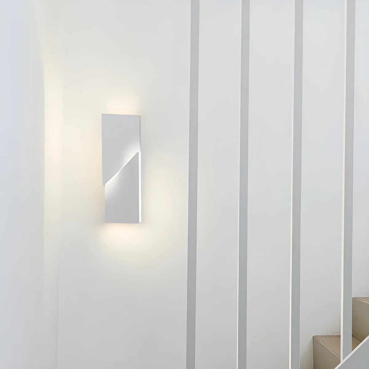 Coznimo Wall Light