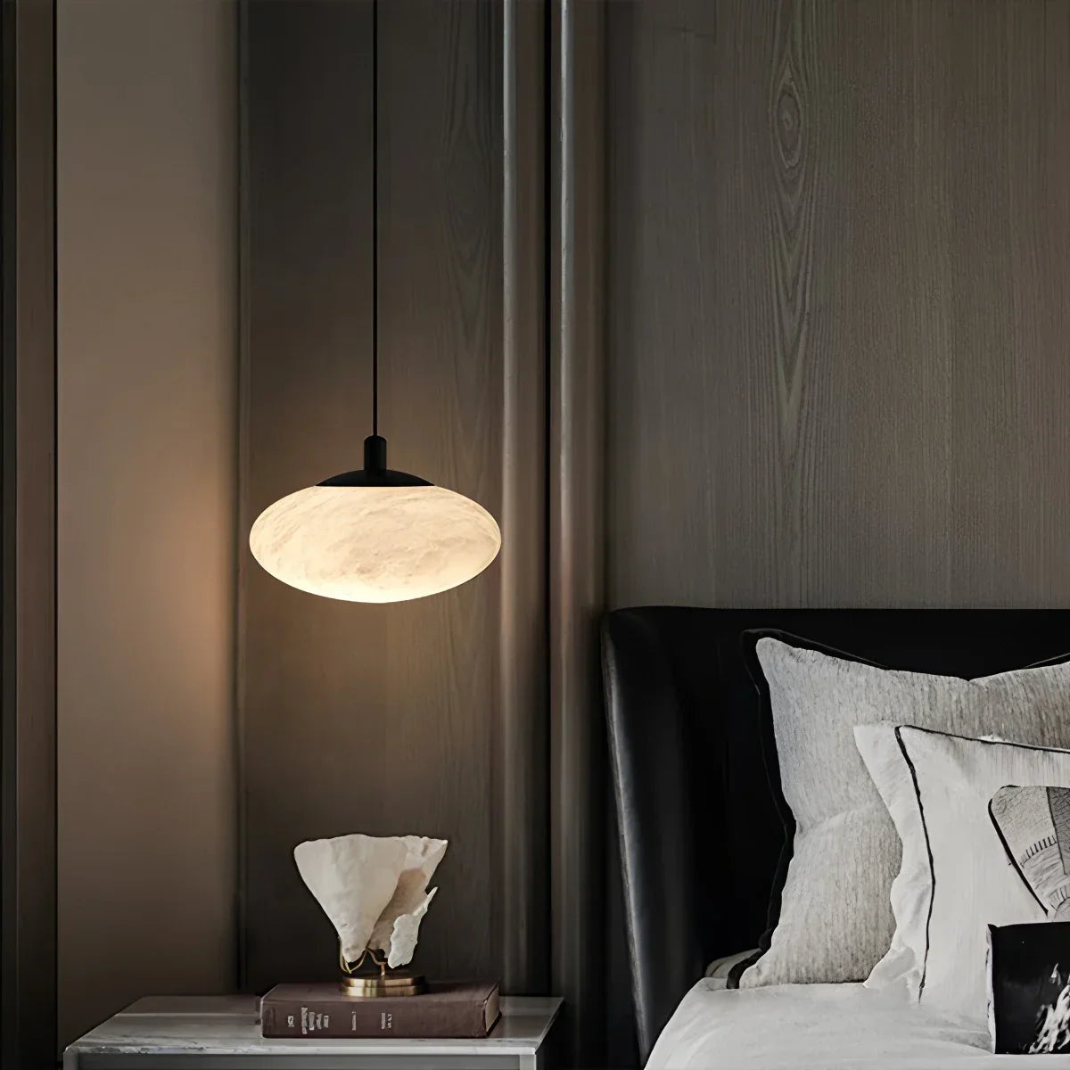 Melaro Alabaster Pendant Light