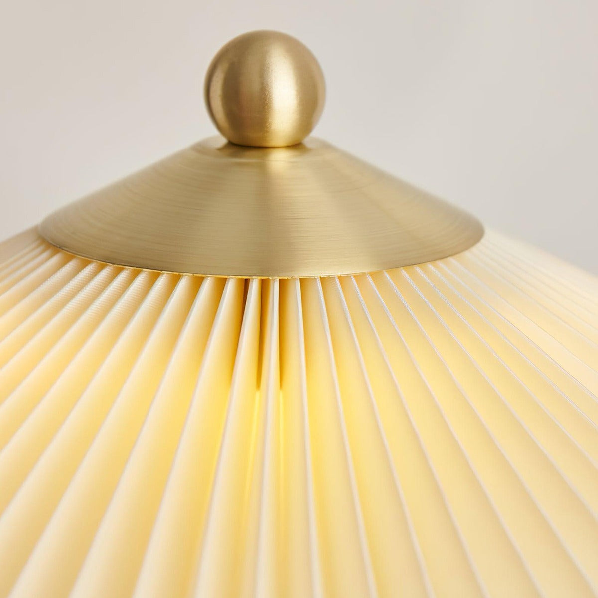 Lerpa Table Lamp