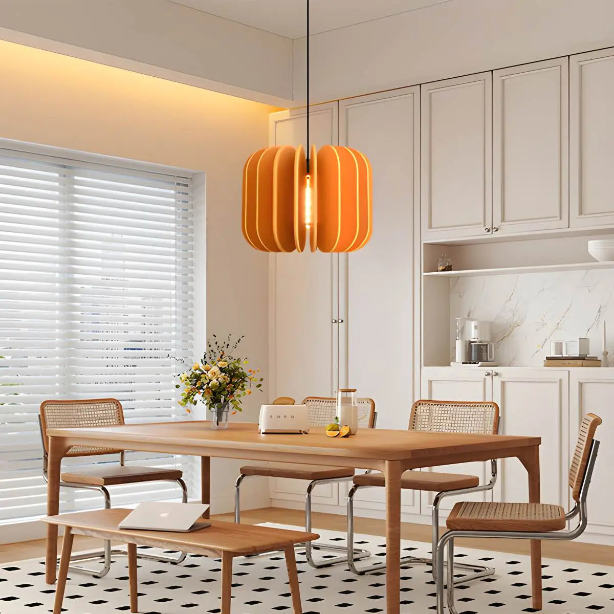 Skavo Pendant Light