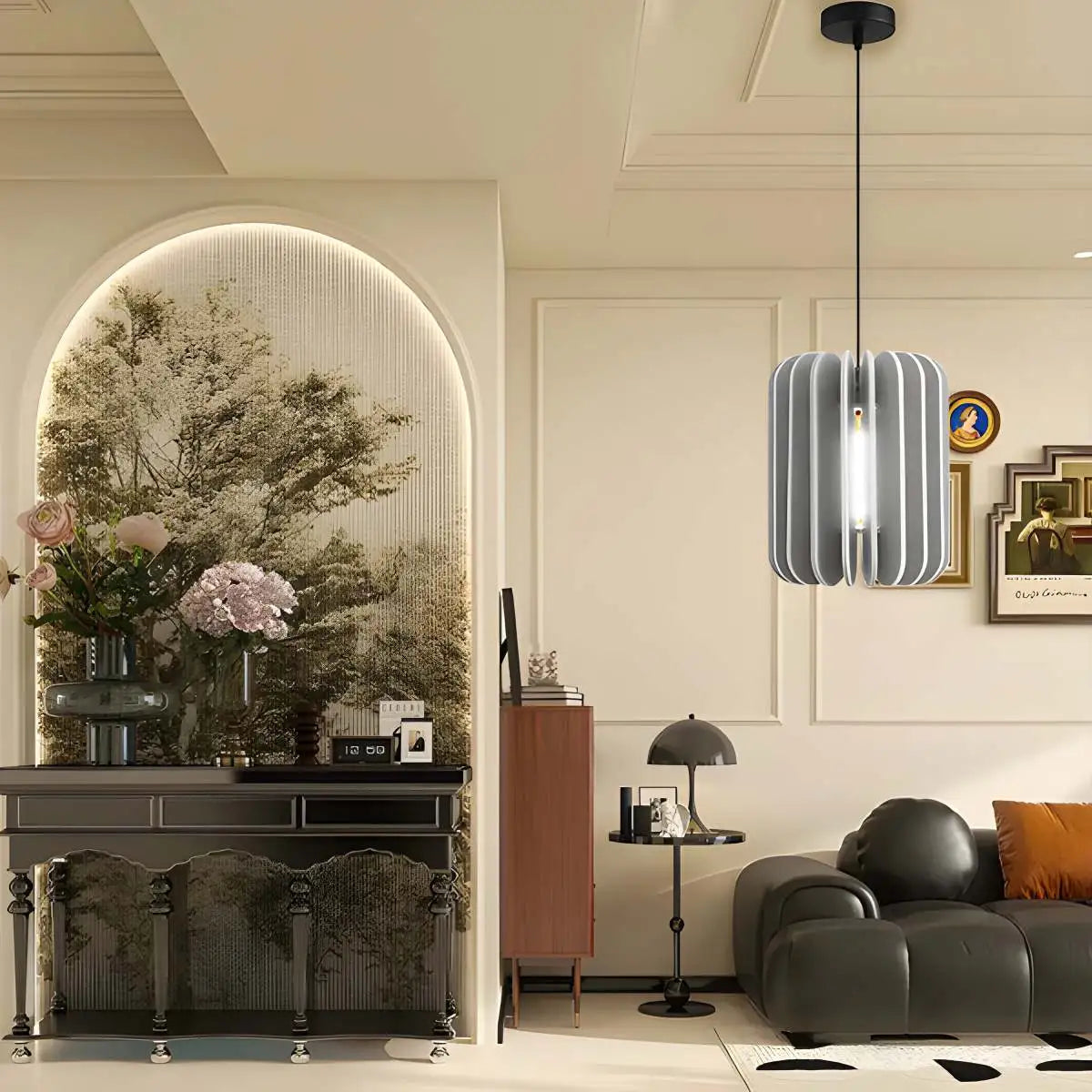 Skavo Pendant Light