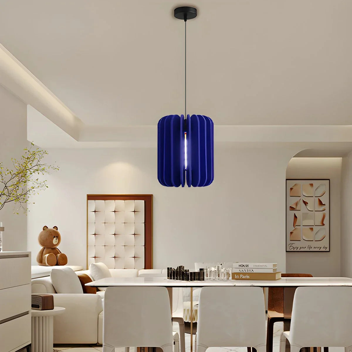 Skavo Pendant Light