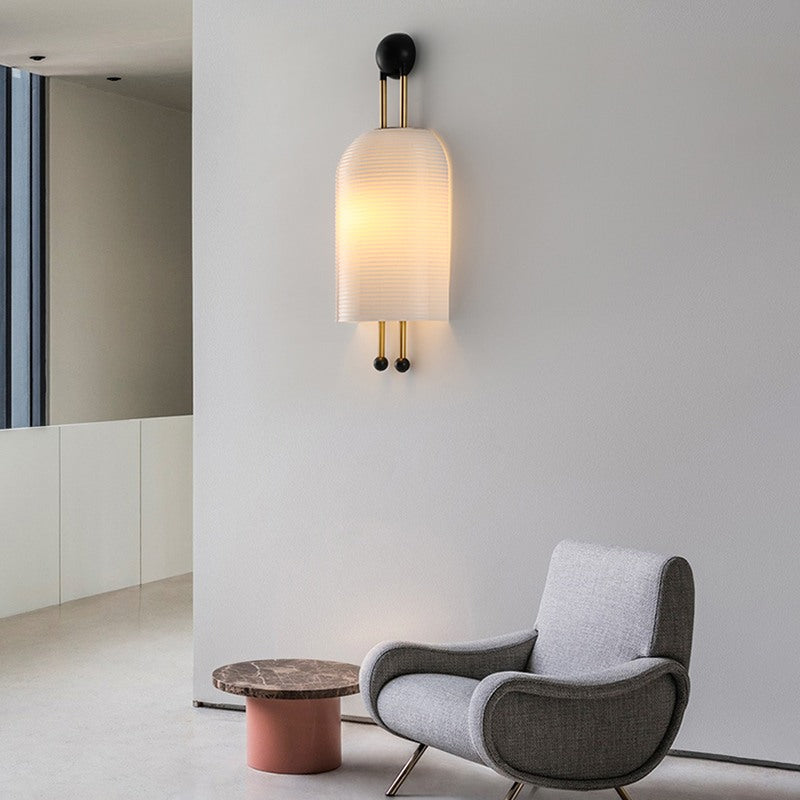 Vesiro Wall Light