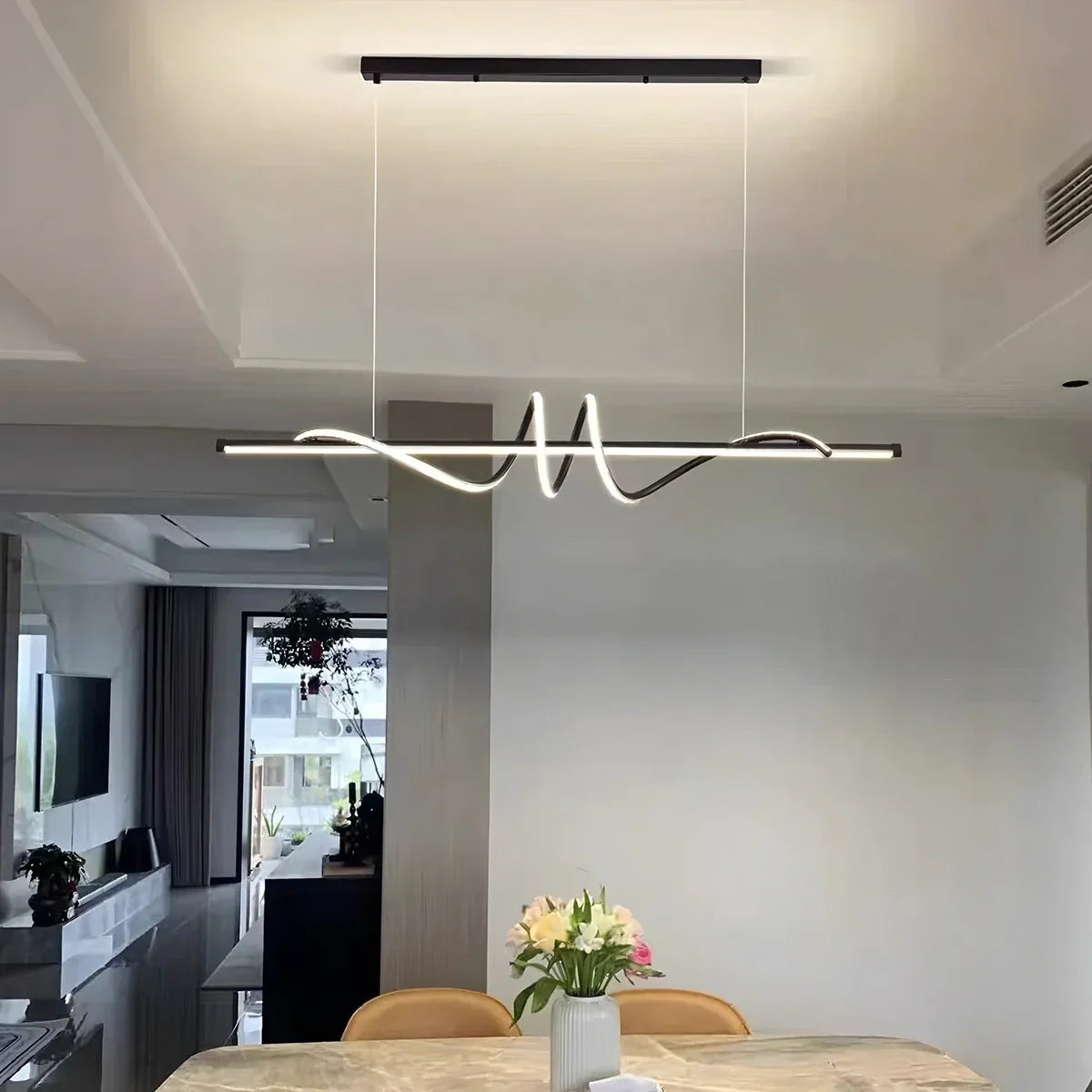 Helzyan Pendant Light