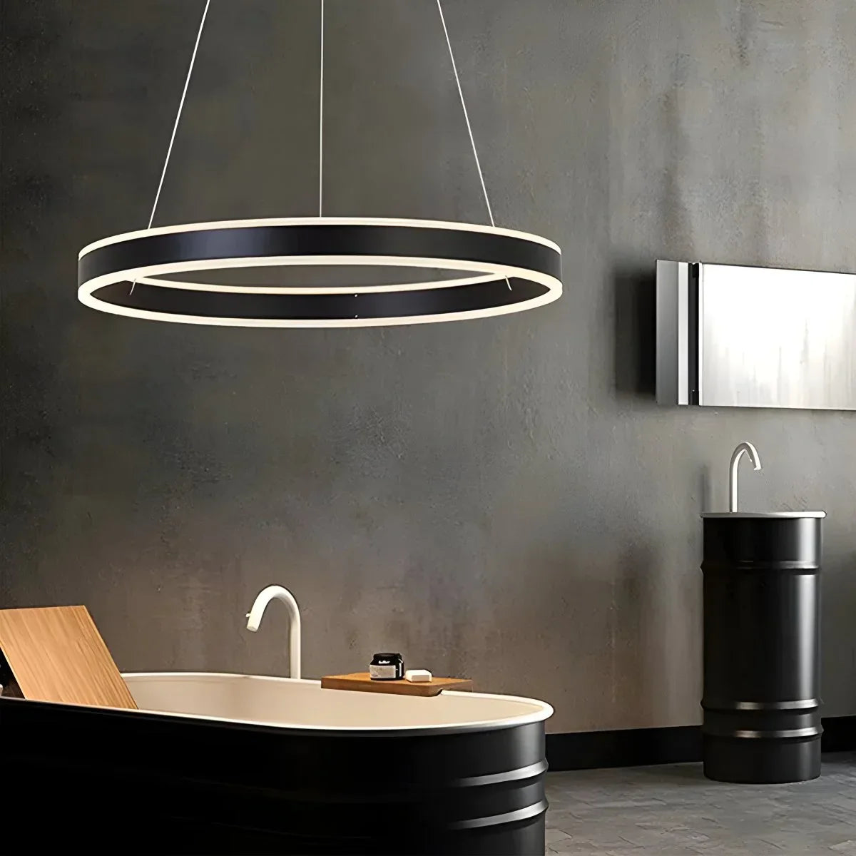 Lavezis Pendant Light