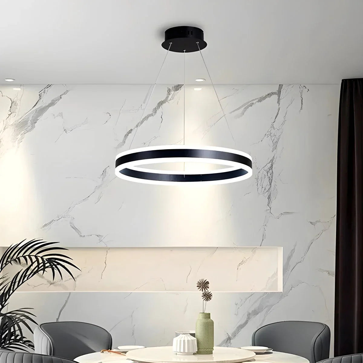 Lavezis Pendant Light