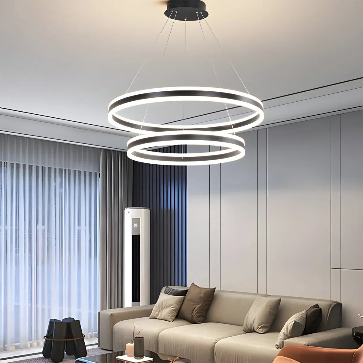 Lavezis Pendant Light