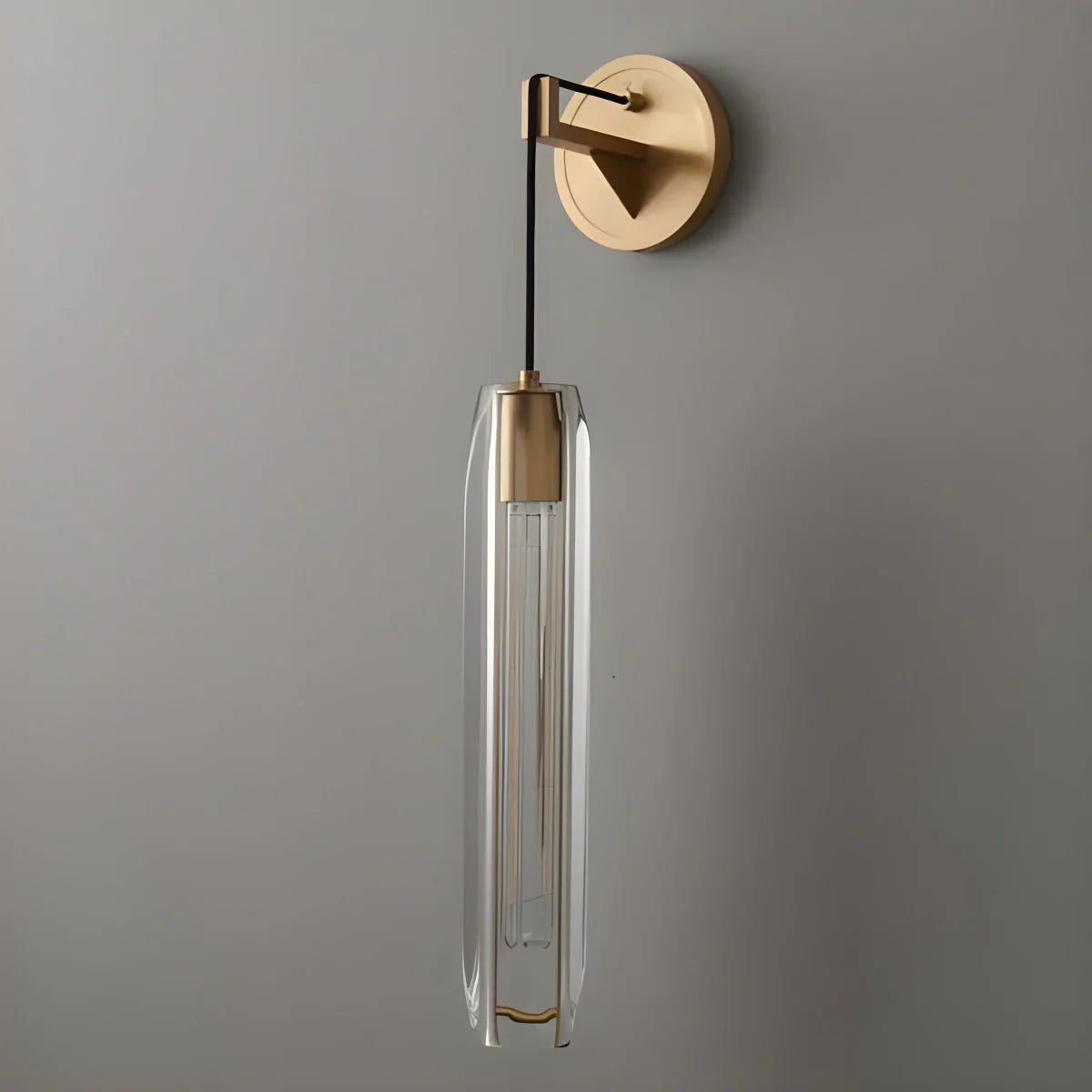 Noravi Wall Light