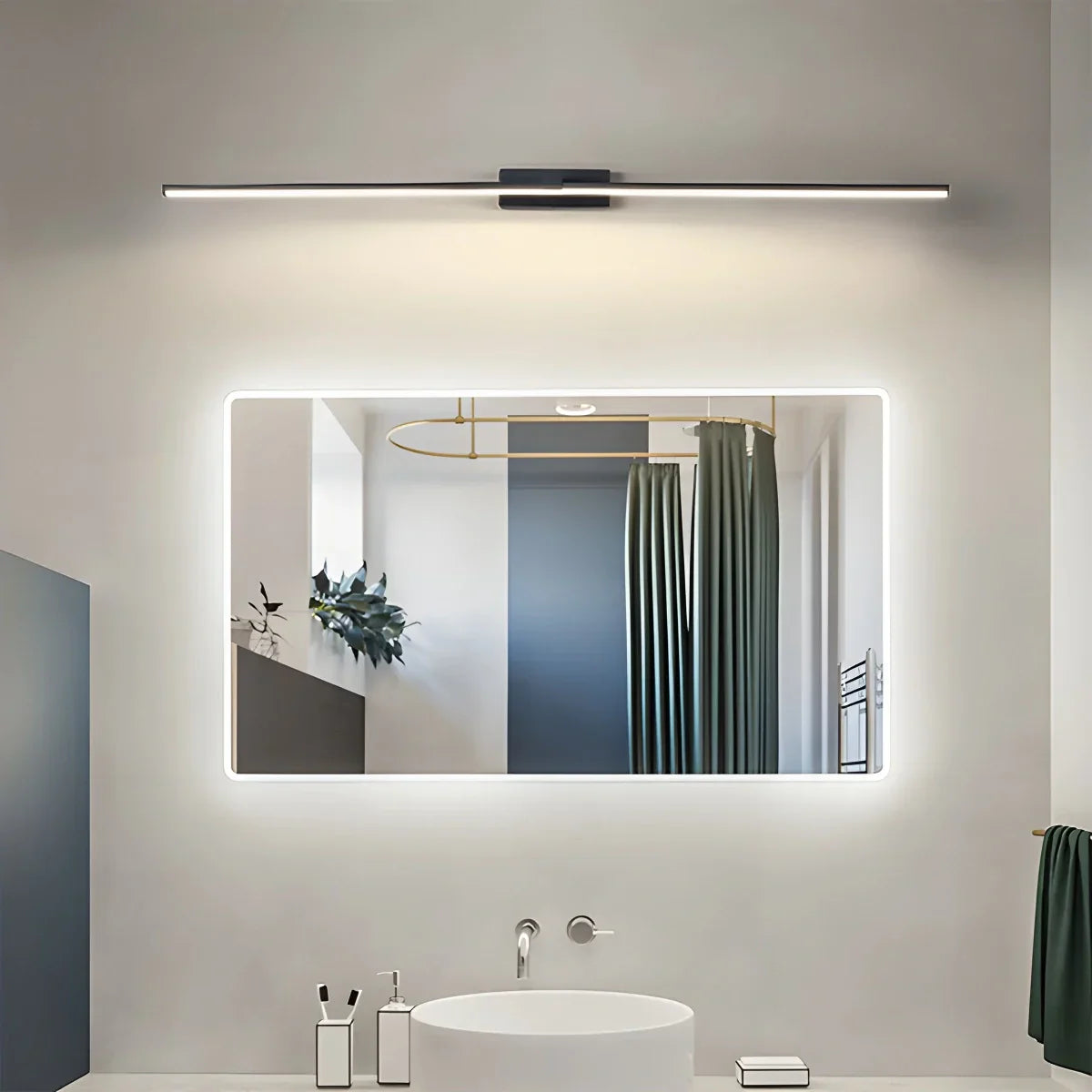 Vinaty Linear Wall Light