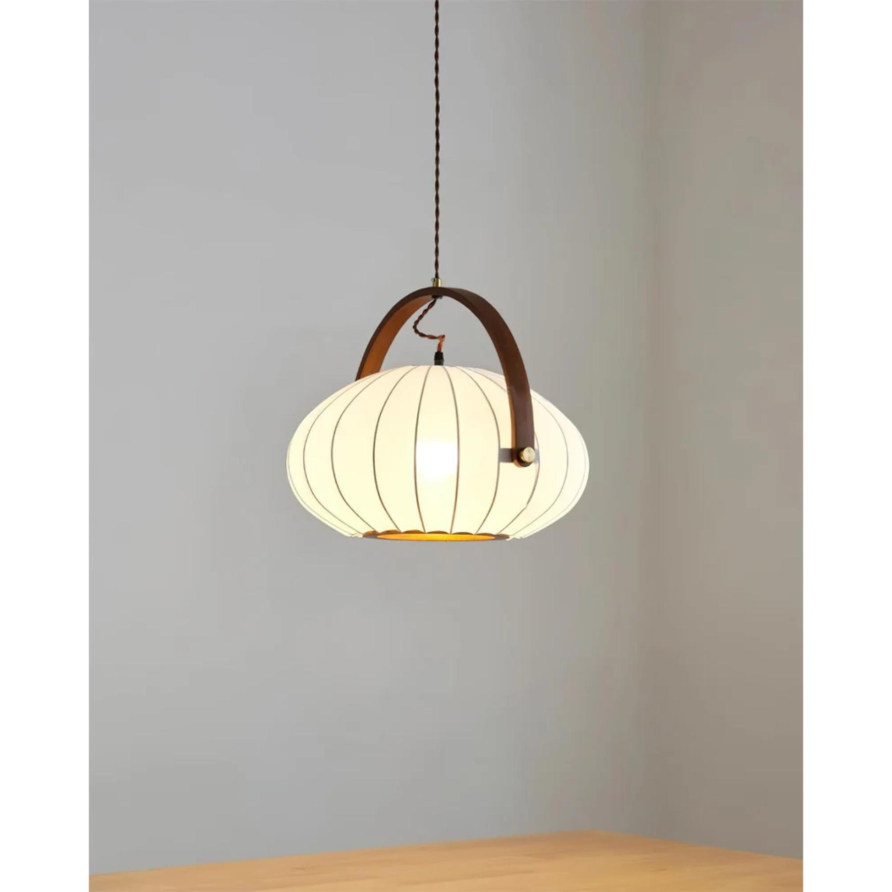 Entezo Pendant Light