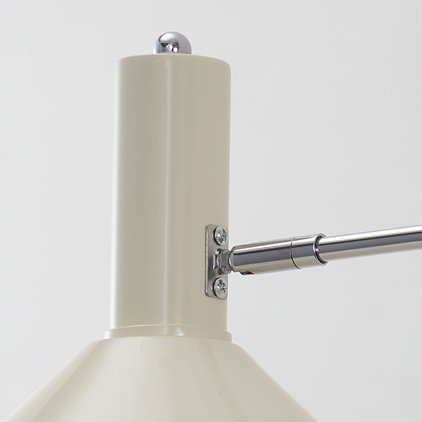 Silwellon Plug In Wall Light