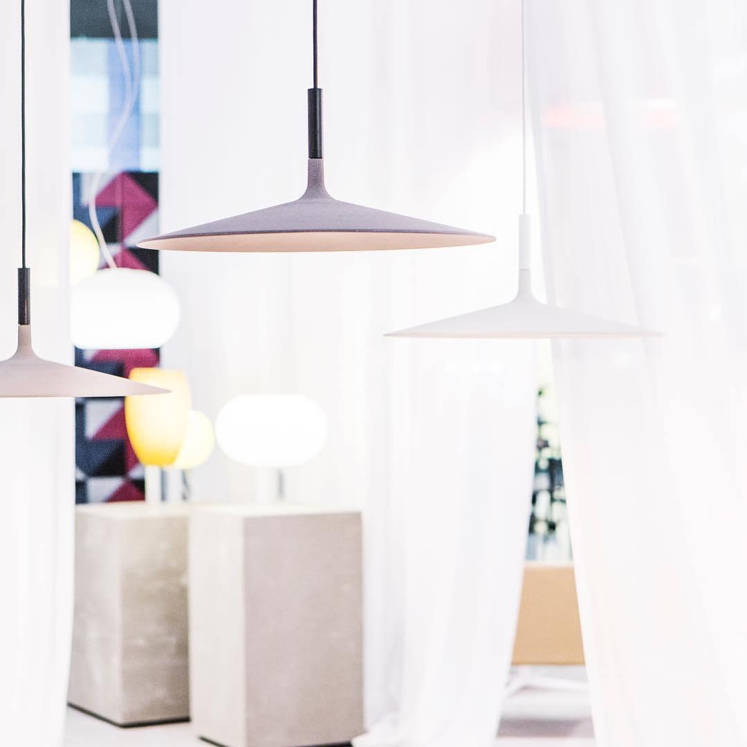 Alomb Metal Pendant Light