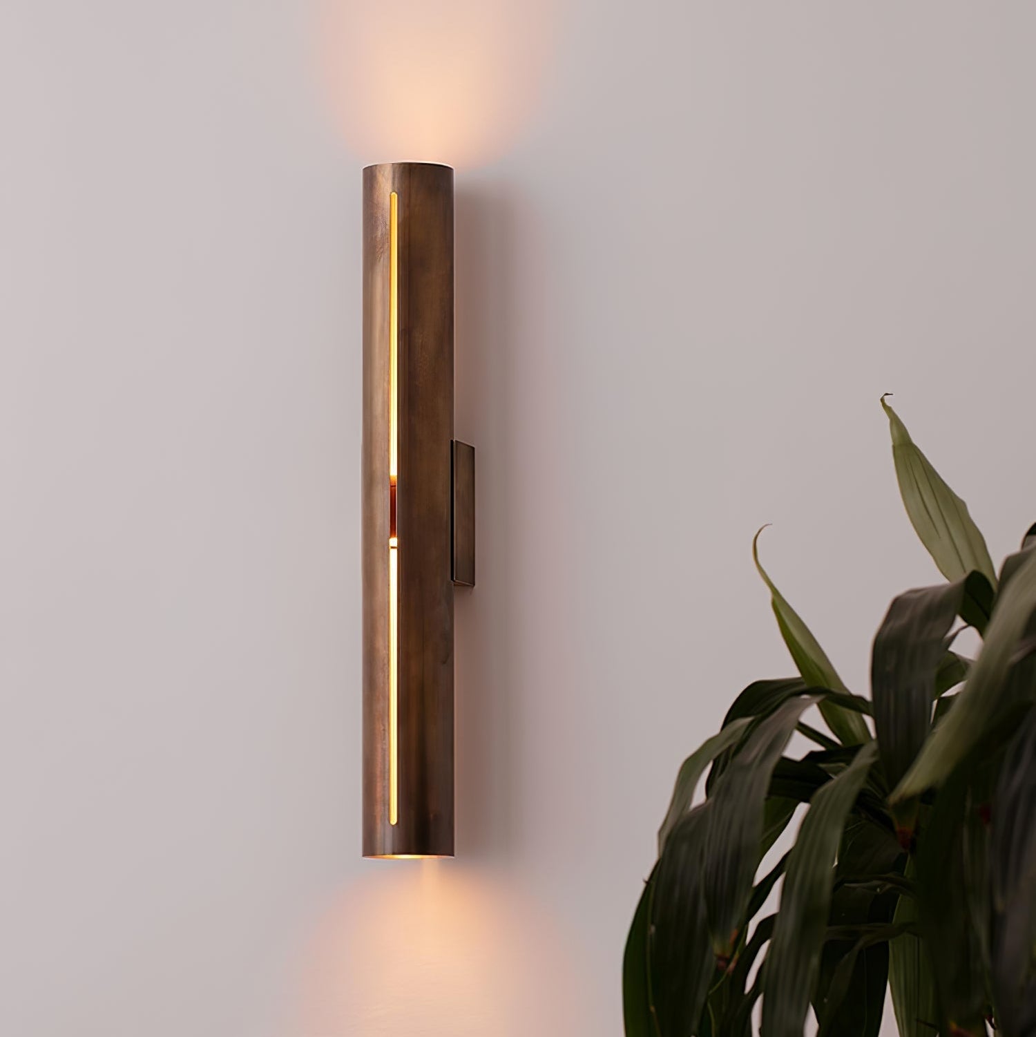 Bayca Cylindrical Wall Light