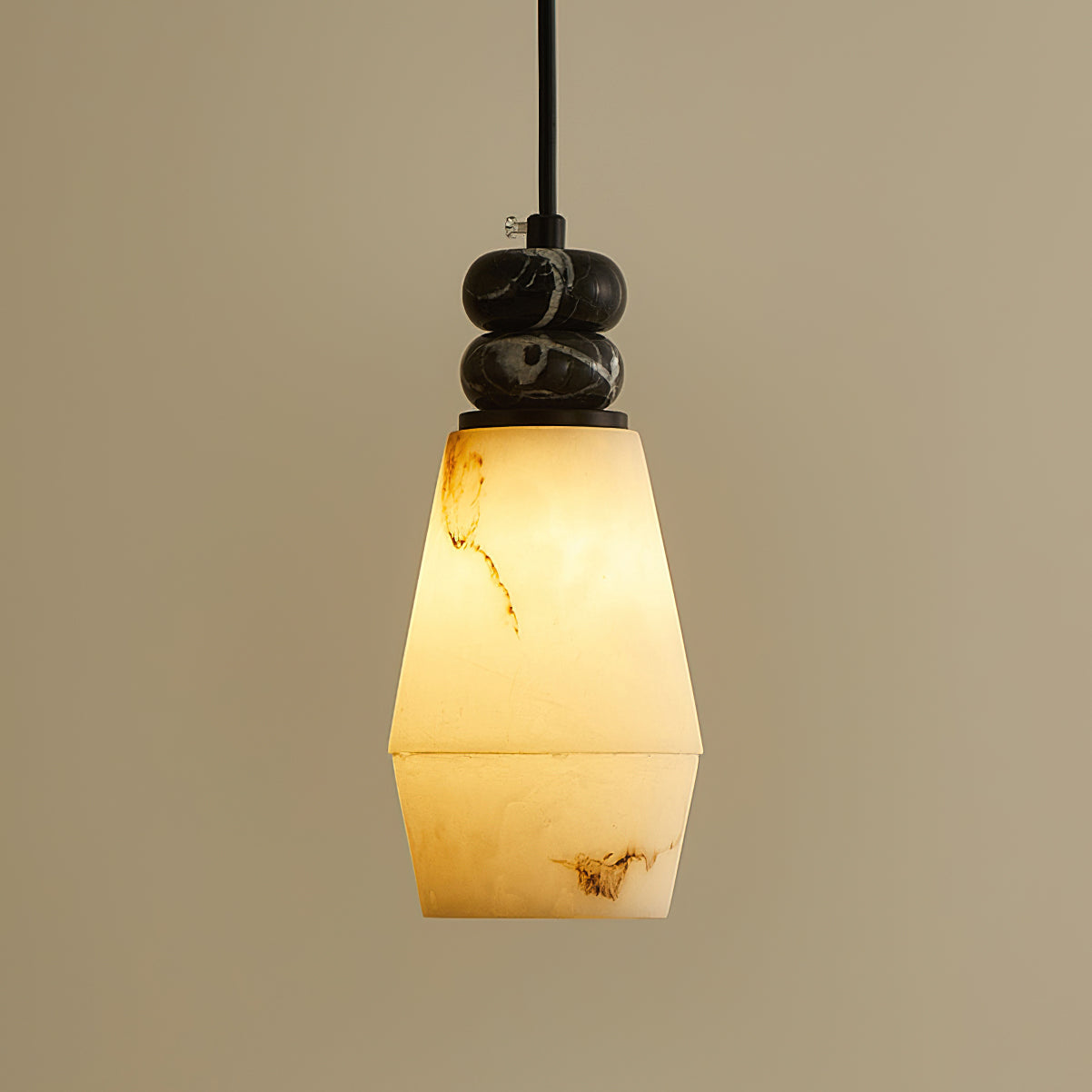 Quinar Sculptural Pendant Light