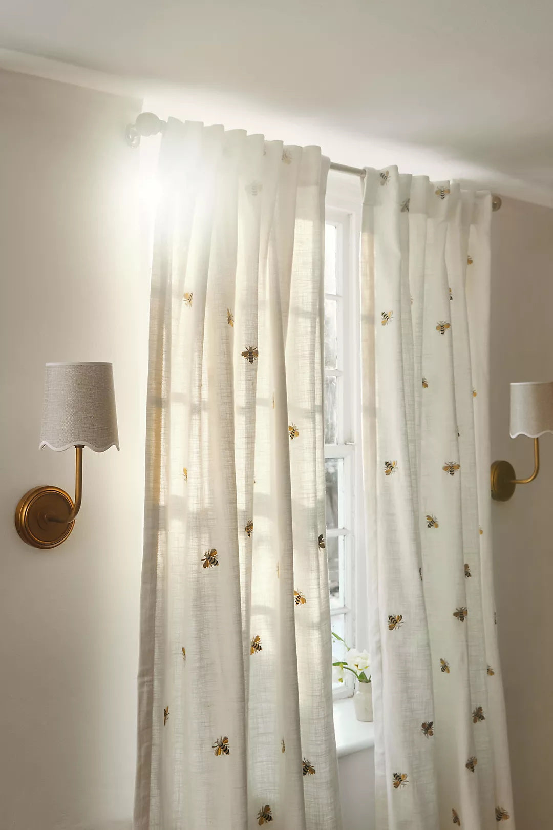 Wynnelle Wall Light