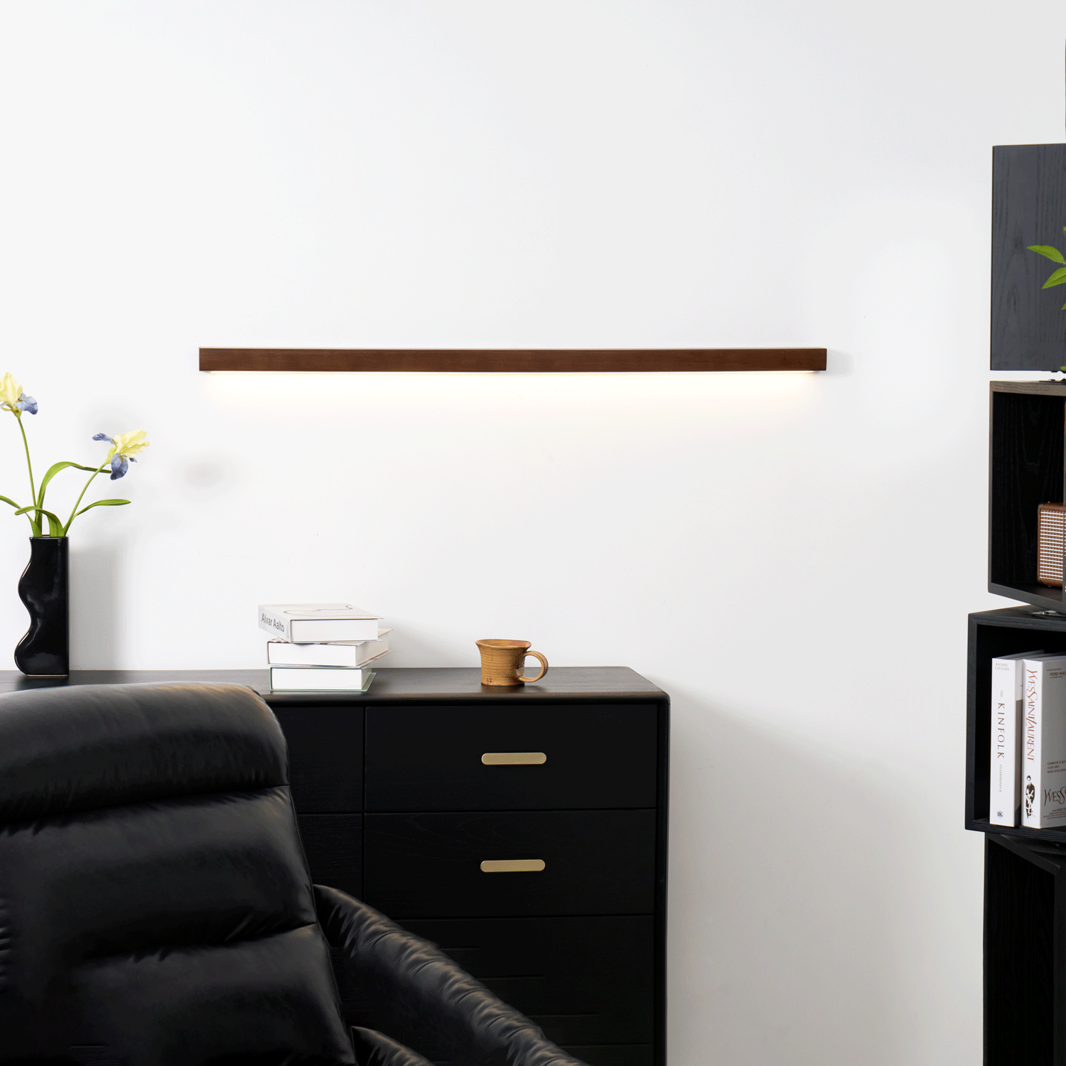 Zelluden Linear Wall Light