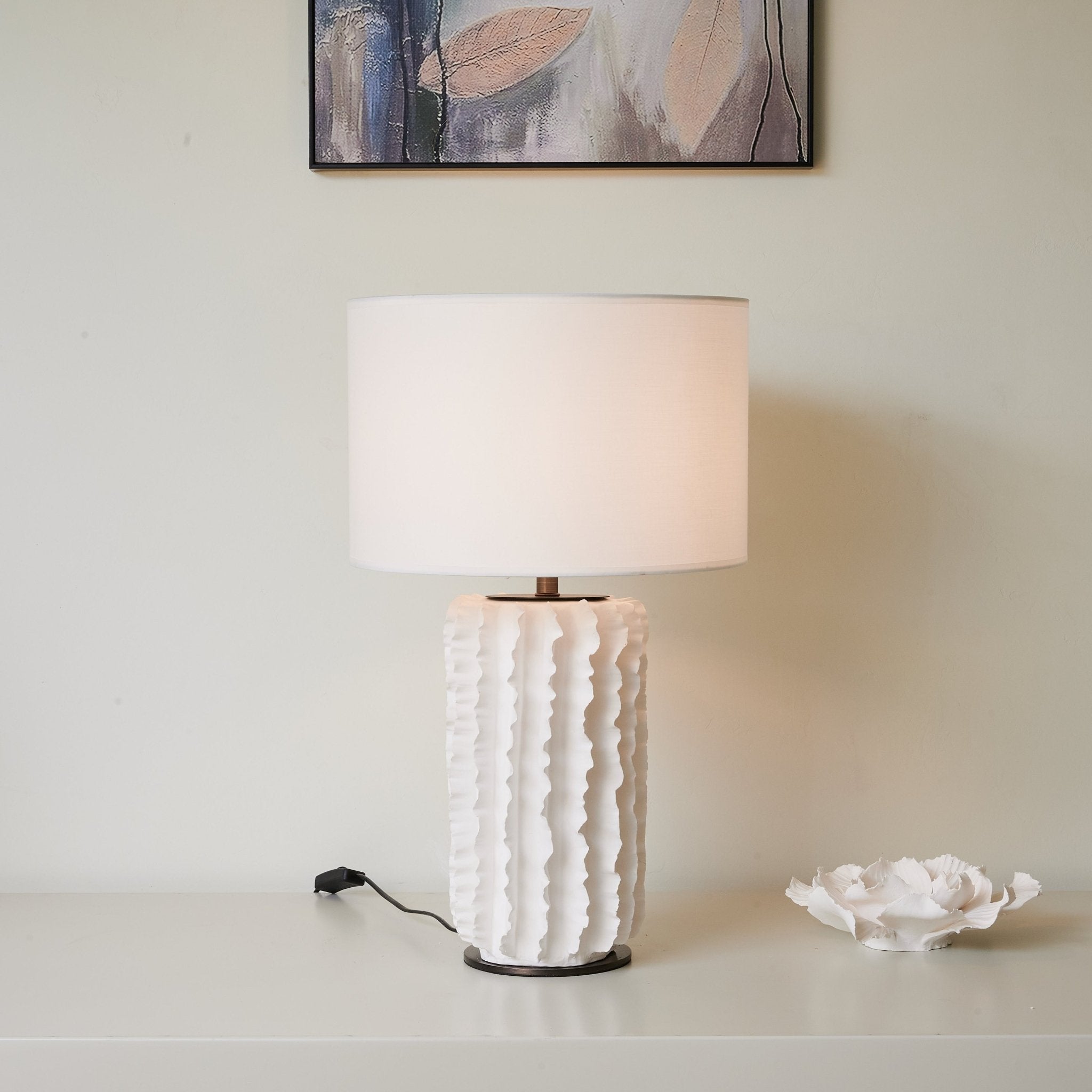Yolensa Table Lamp