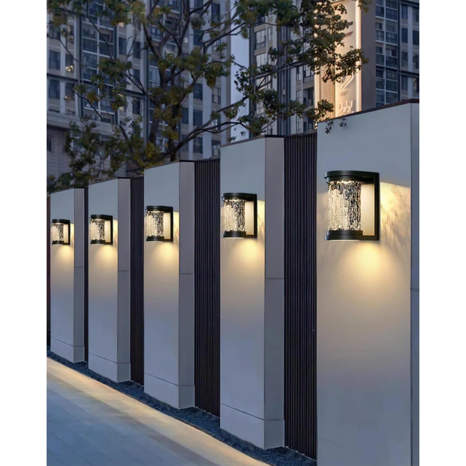 Ariscan Outdoor Wall Light