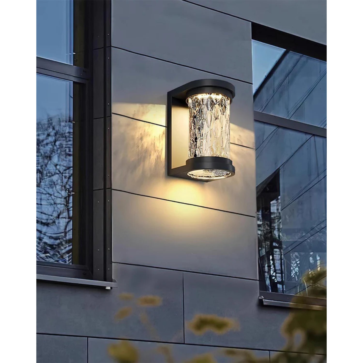 Ariscan Outdoor Wall Light