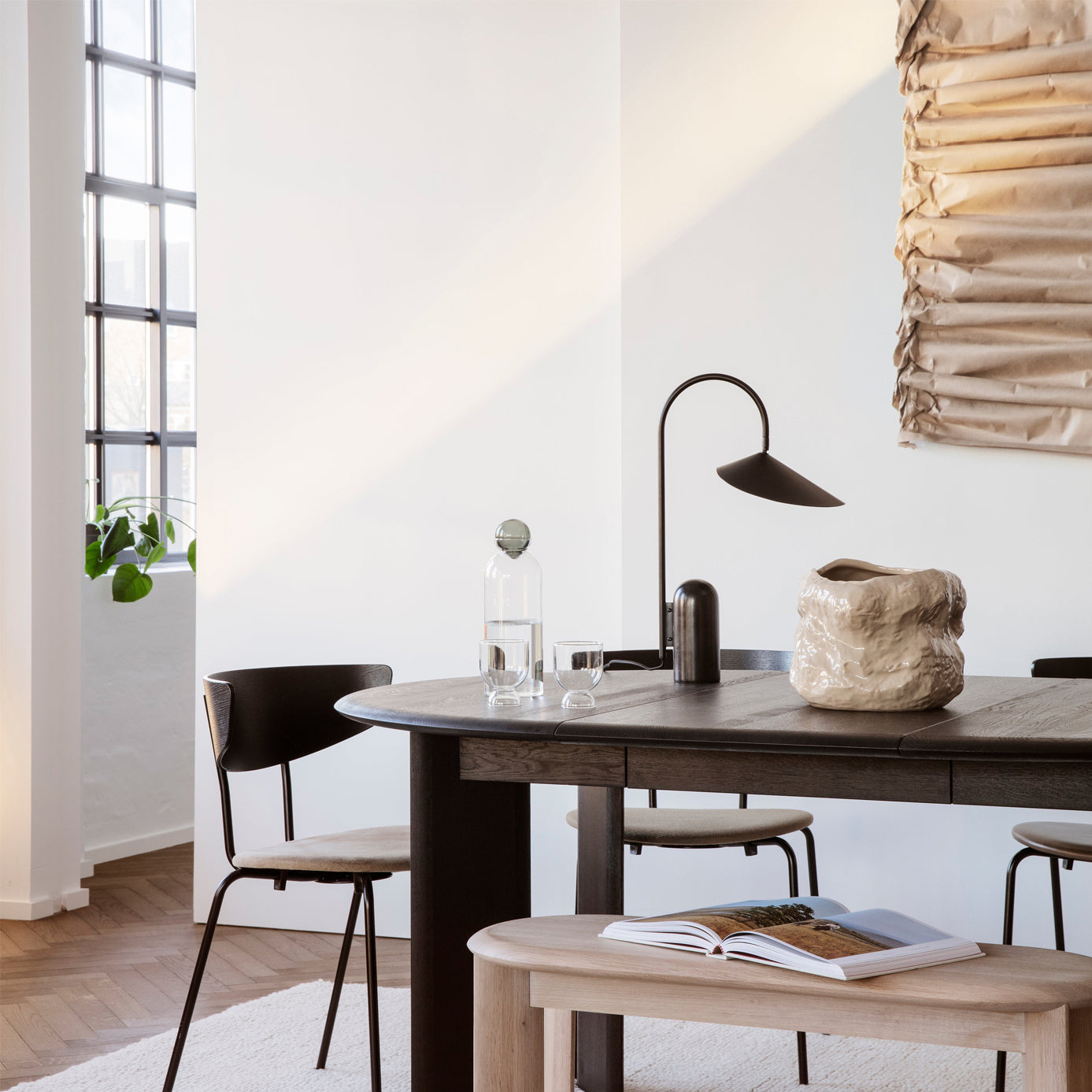 Reyaris Modern Table Lamp