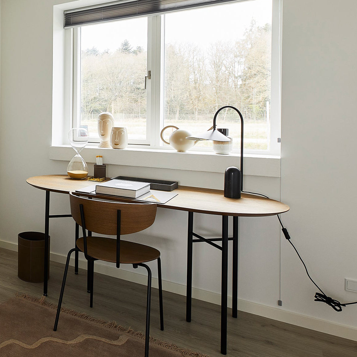 Reyaris Modern Table Lamp