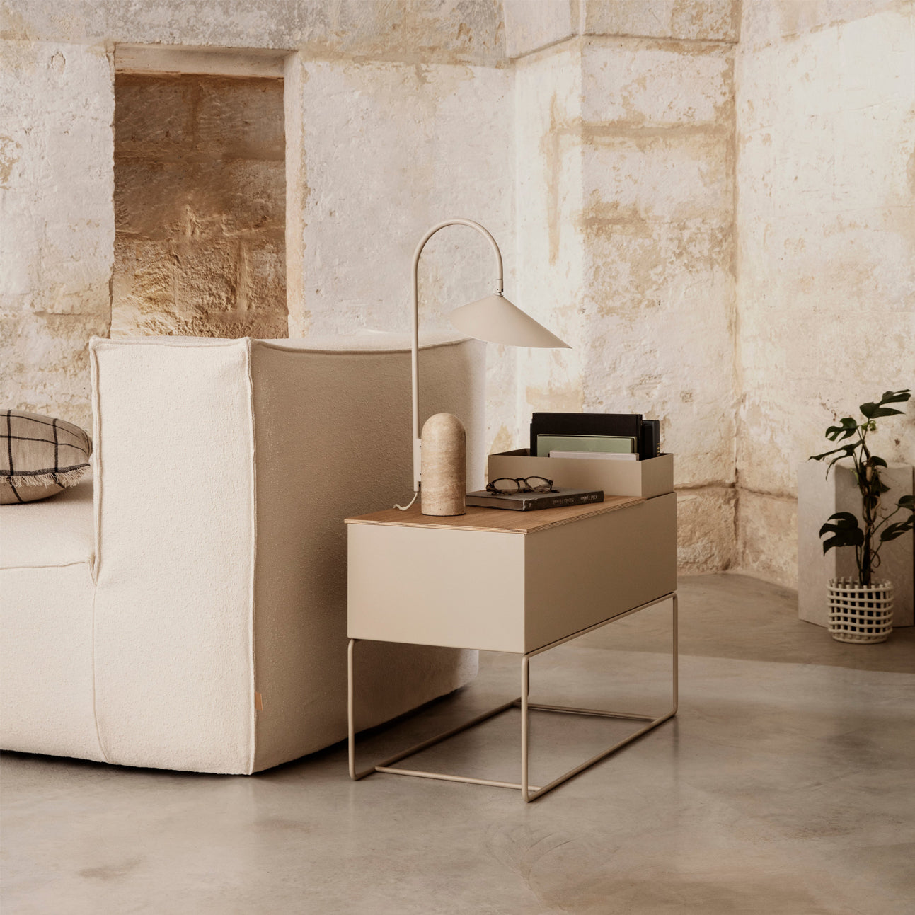 Reyaris Modern Table Lamp