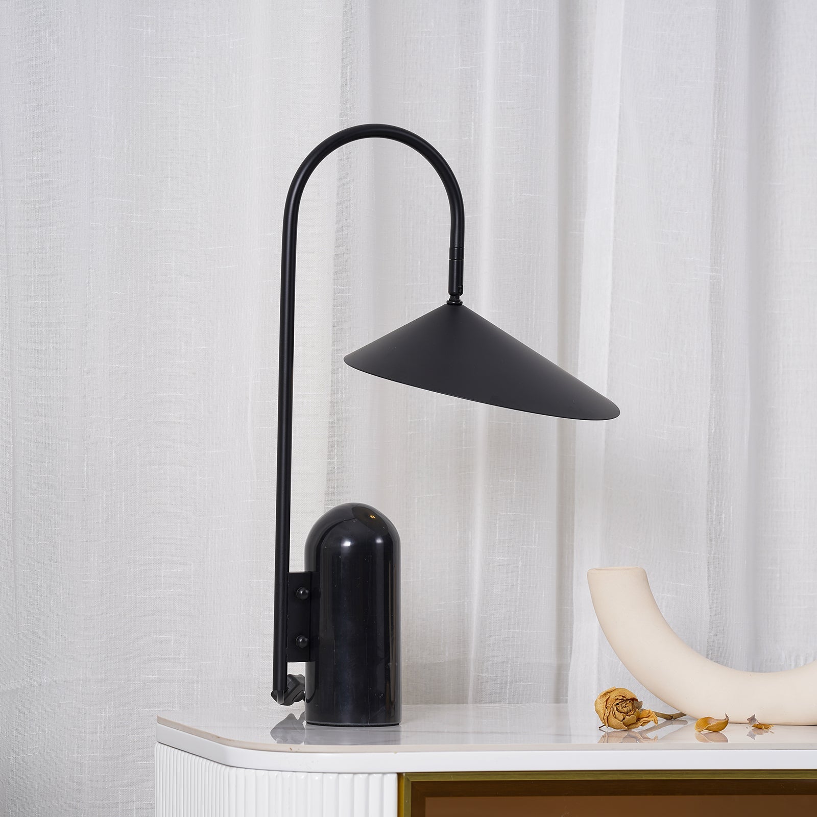 Reyaris Modern Table Lamp