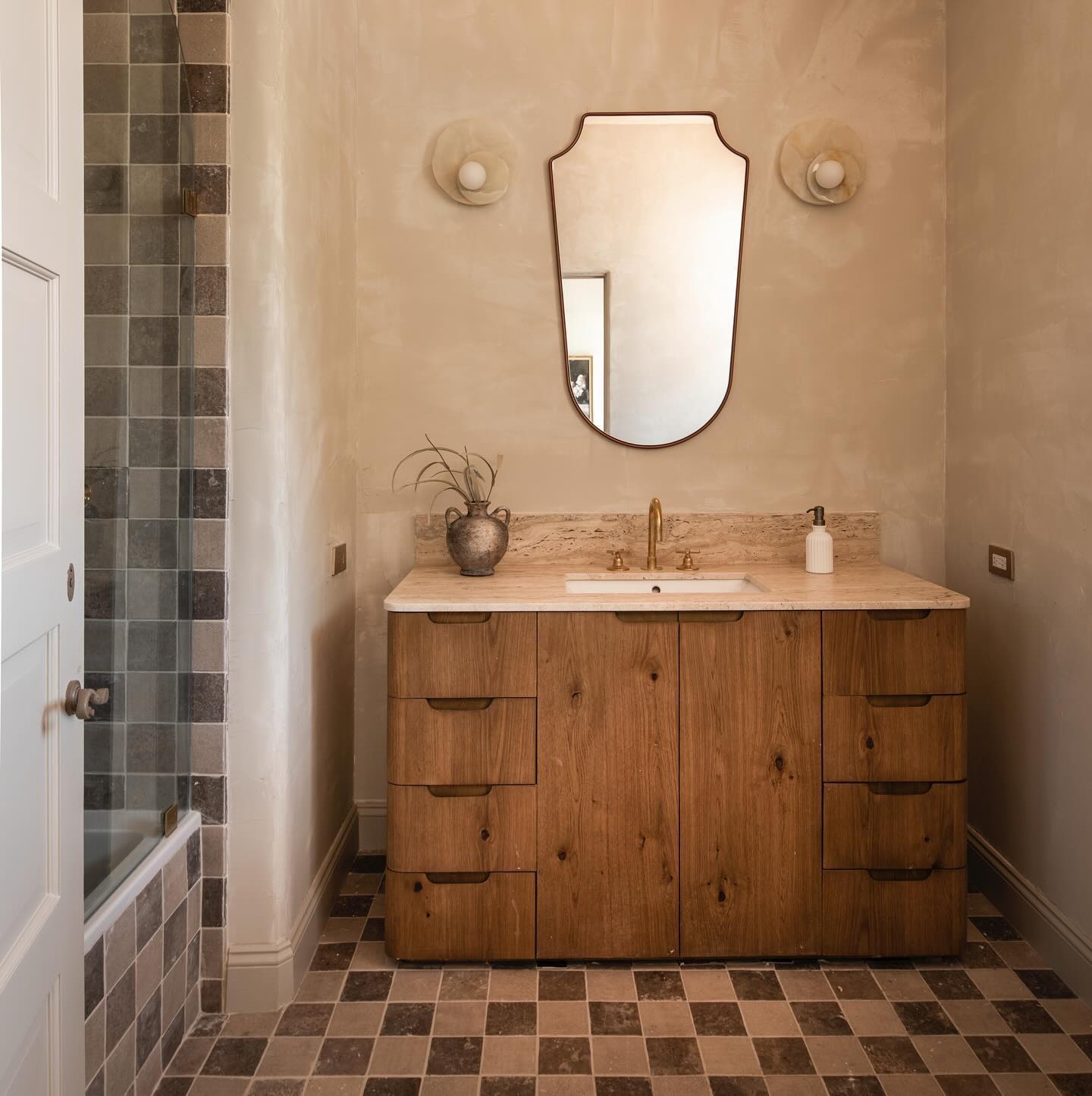 Erstone Marble Wall Light