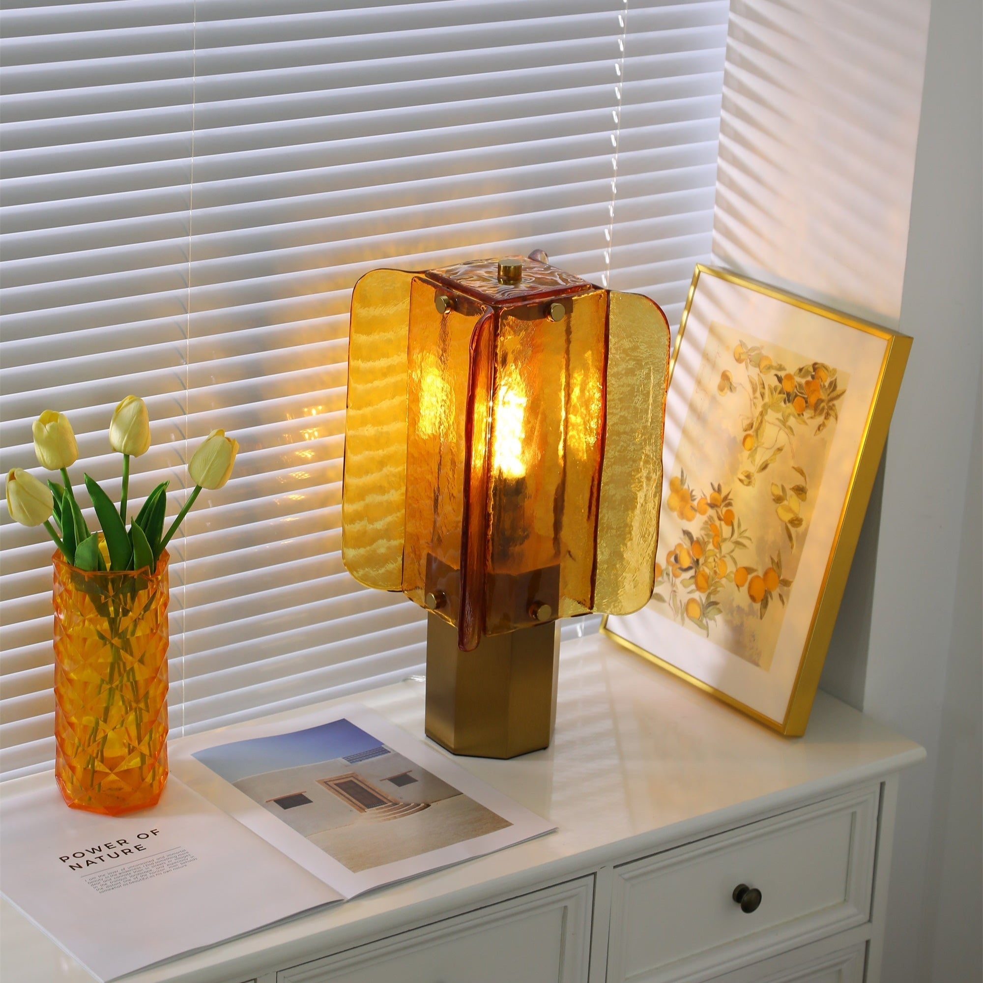 Velynessa Table Lamp