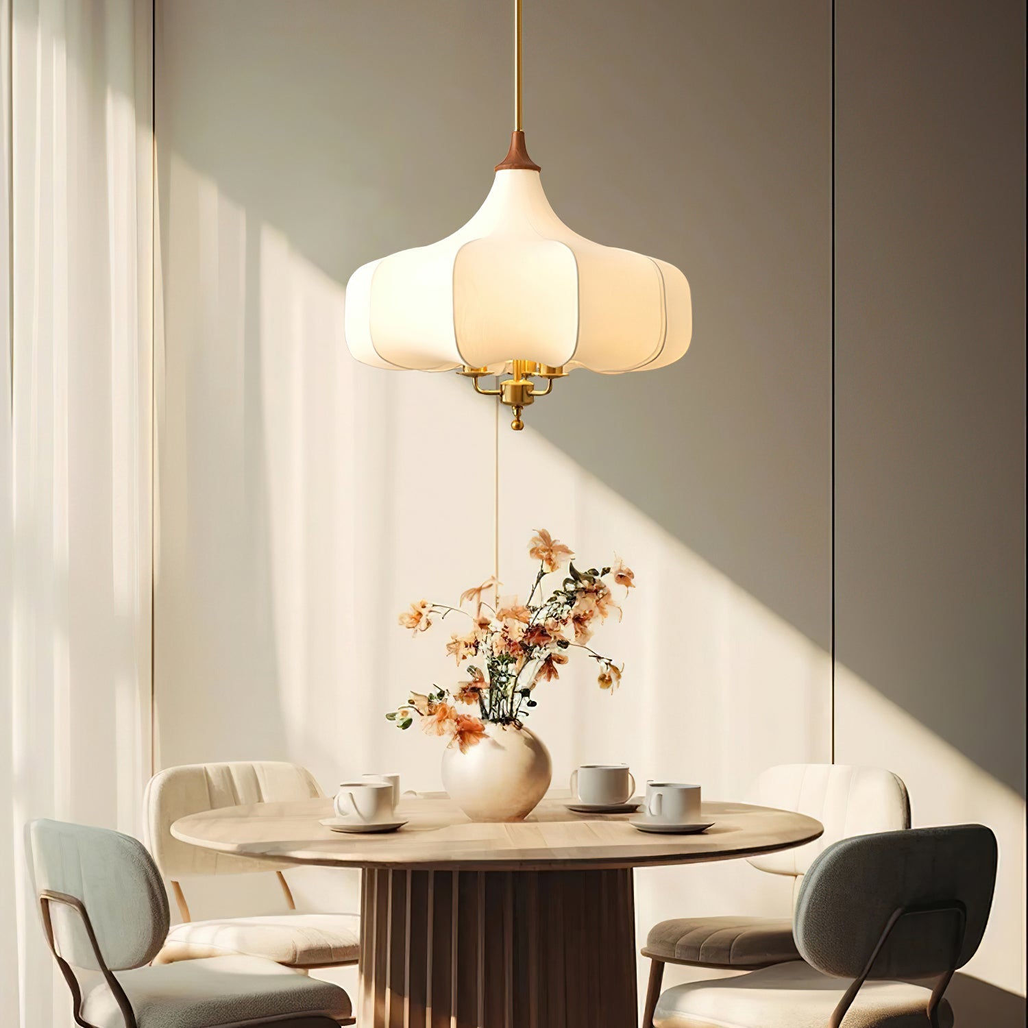 Aremova Pendant Light