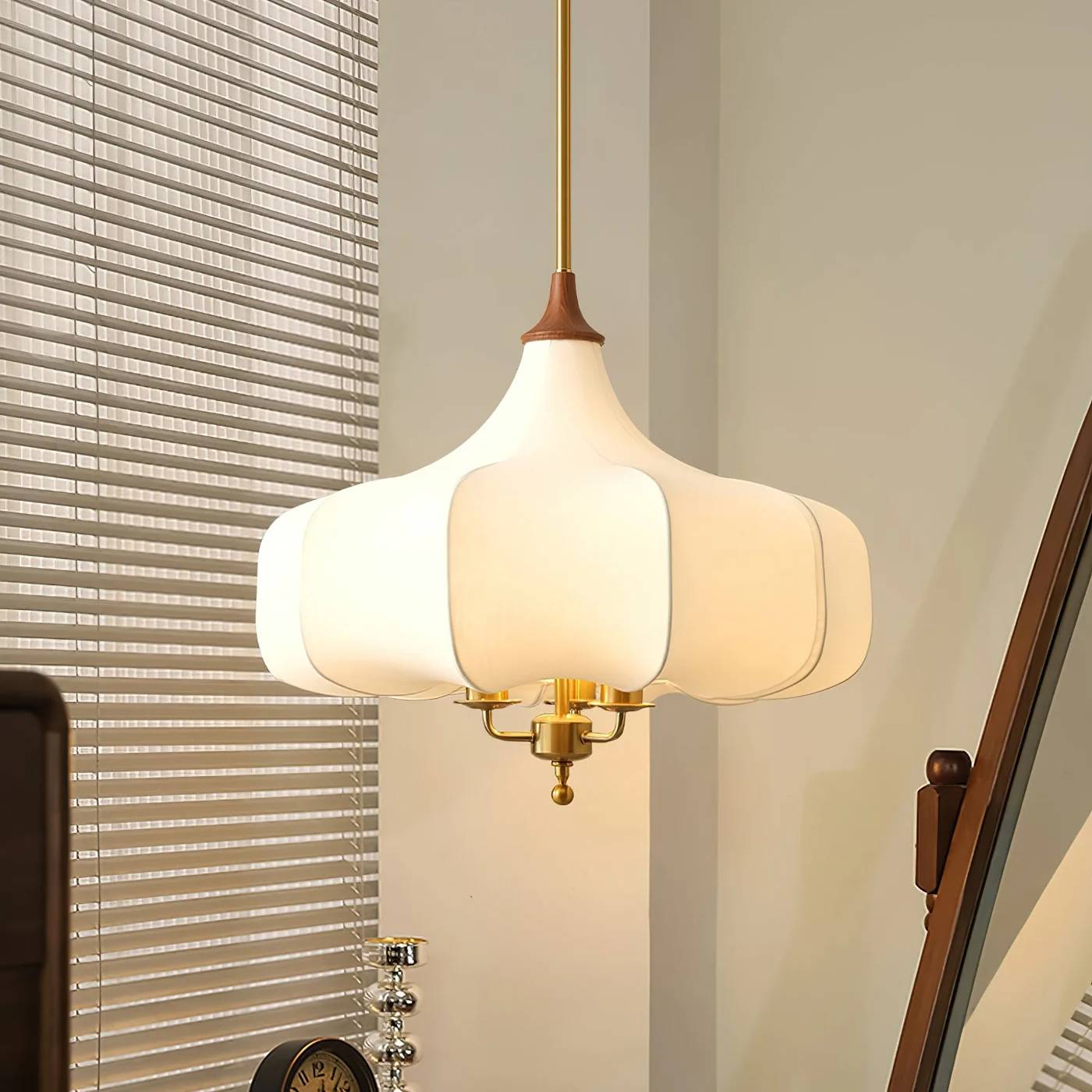 Aremova Pendant Light