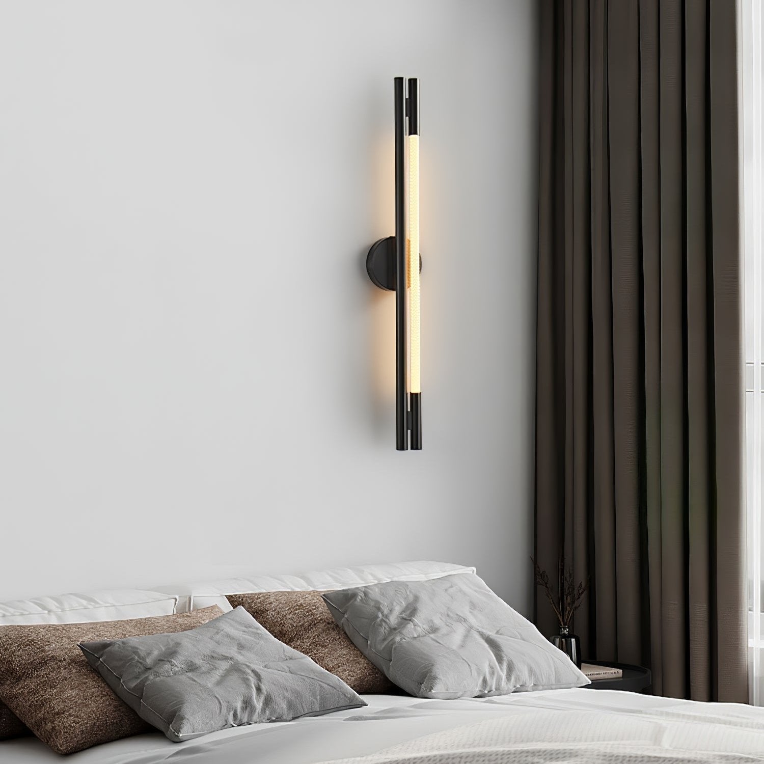 Aurem Wall Light