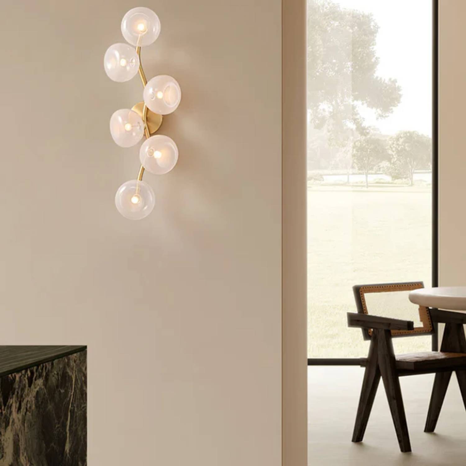 Aurovine Wall Light