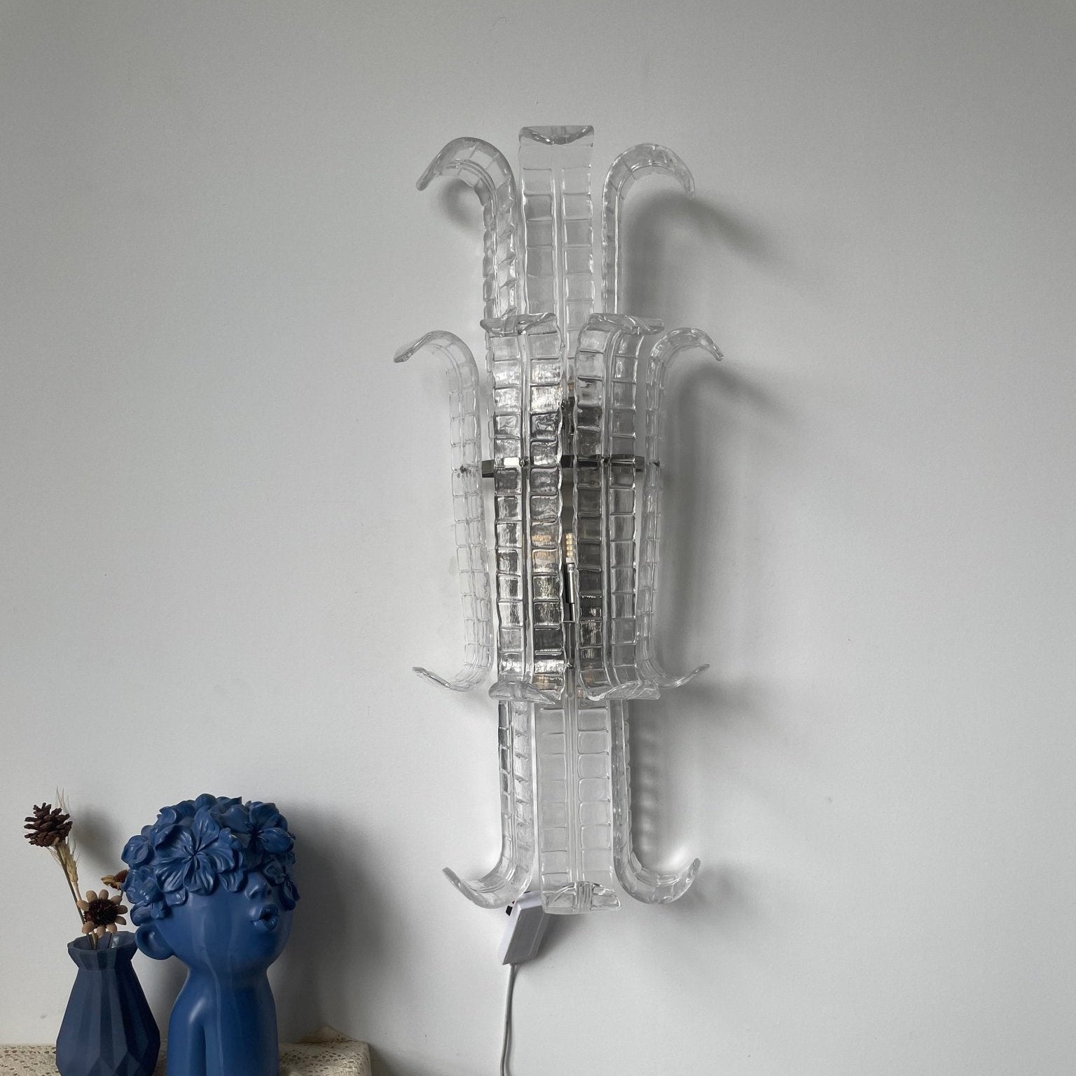 Pelonema Glass Wall Light
