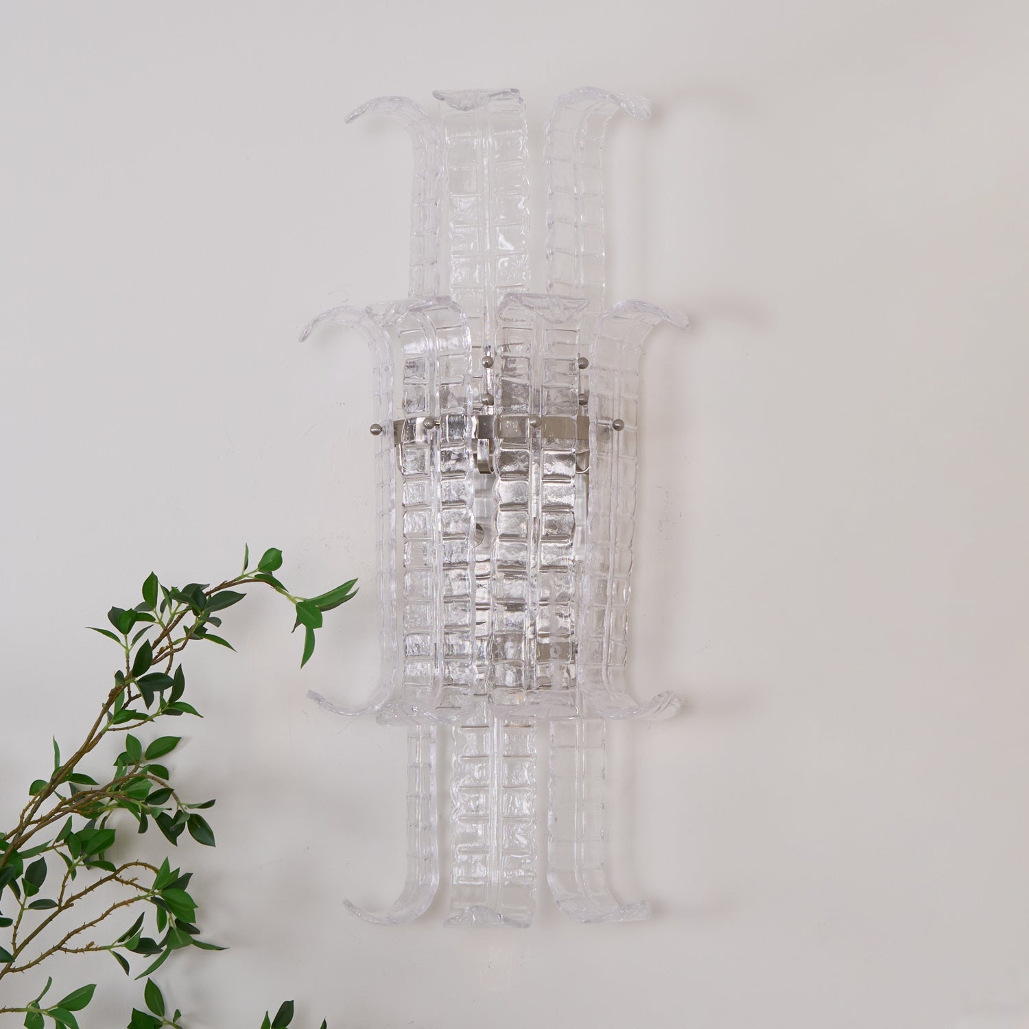Pelonema Glass Wall Light