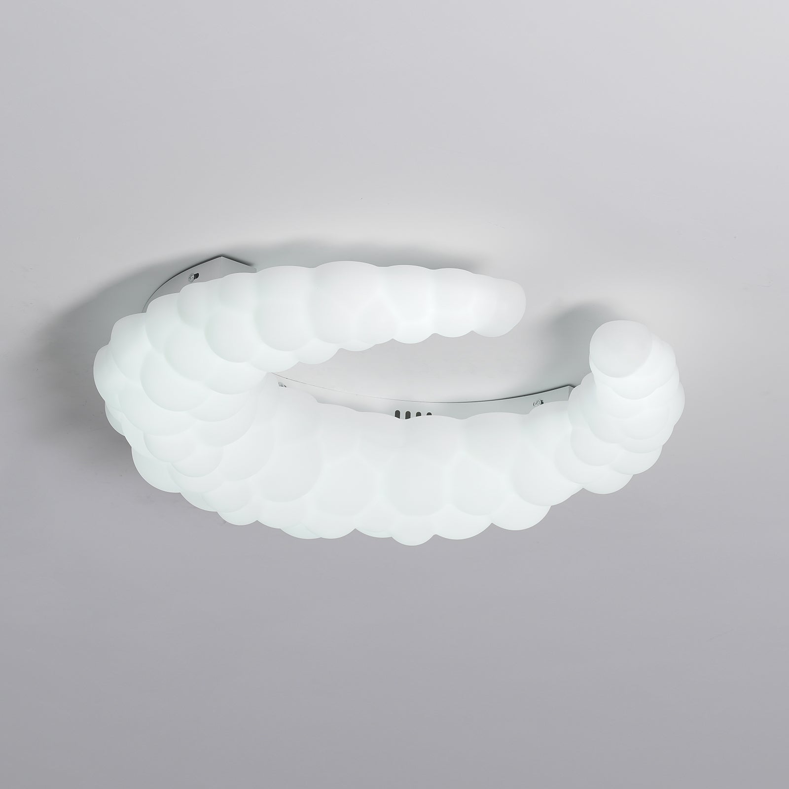 Avelim Ceiling Light
