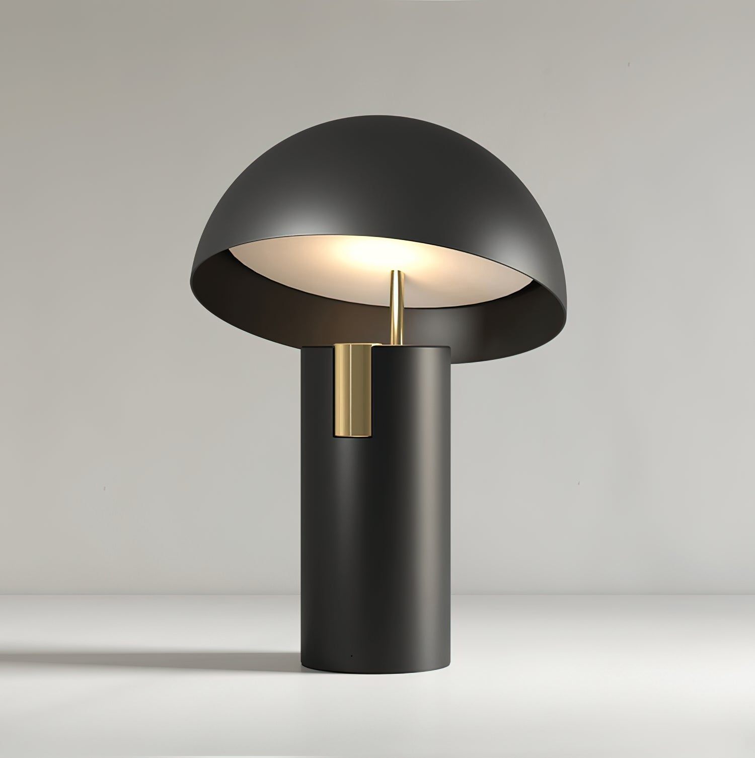 Tavos Table Lamp