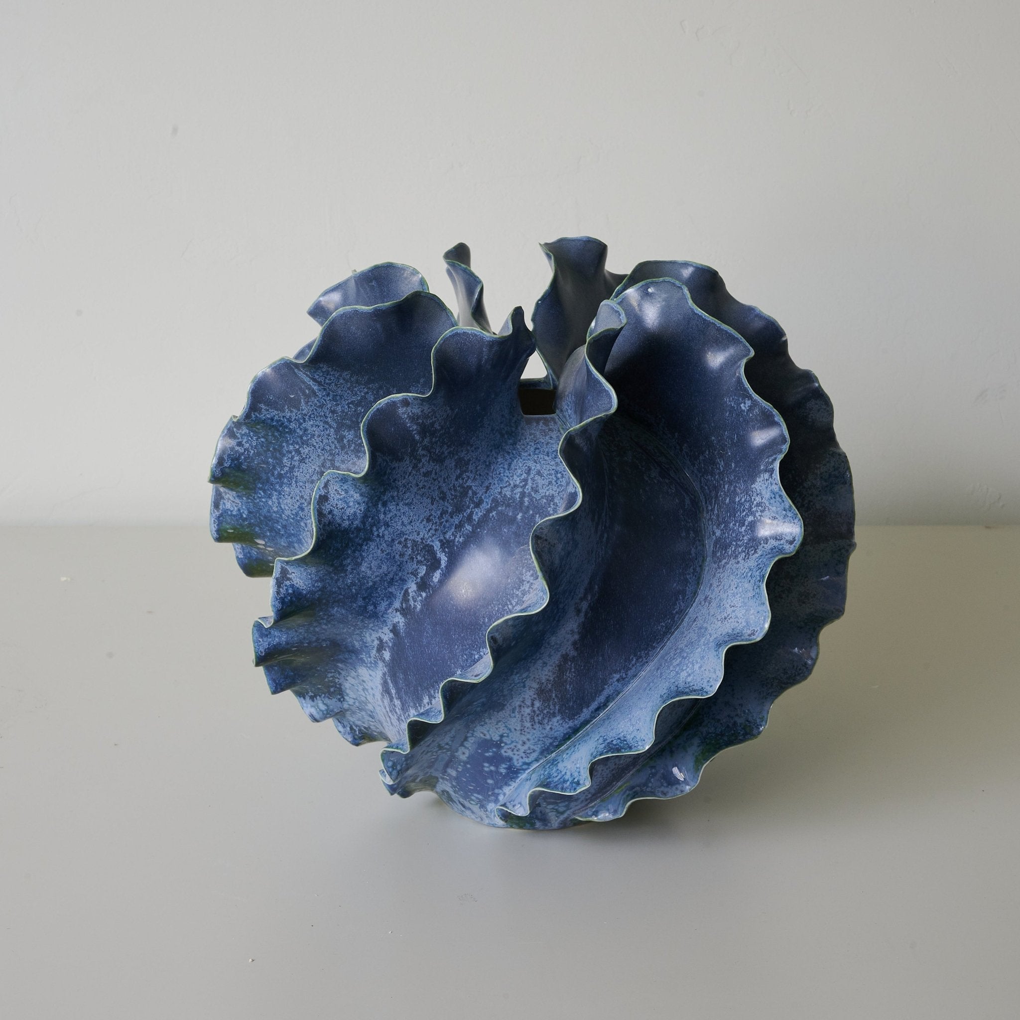 Azura Coral Wave Table Lamp
