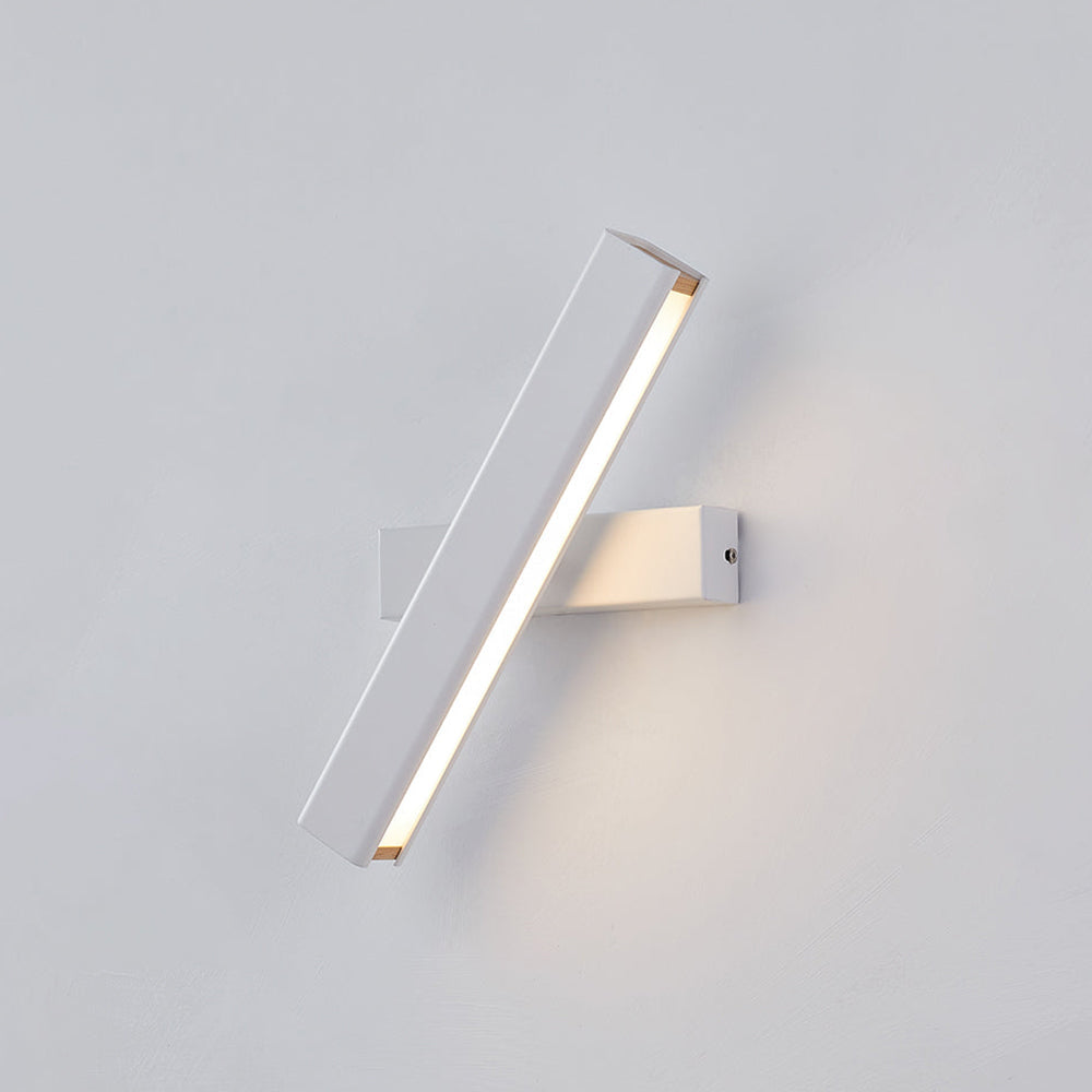 Moby Wall Light