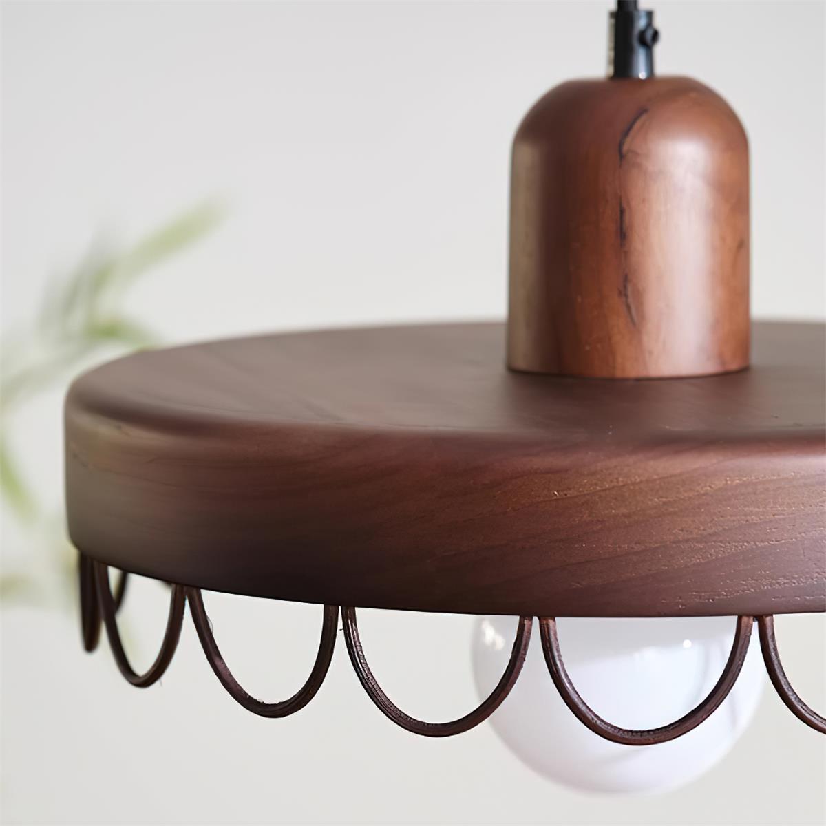 Beltos Pendant Light