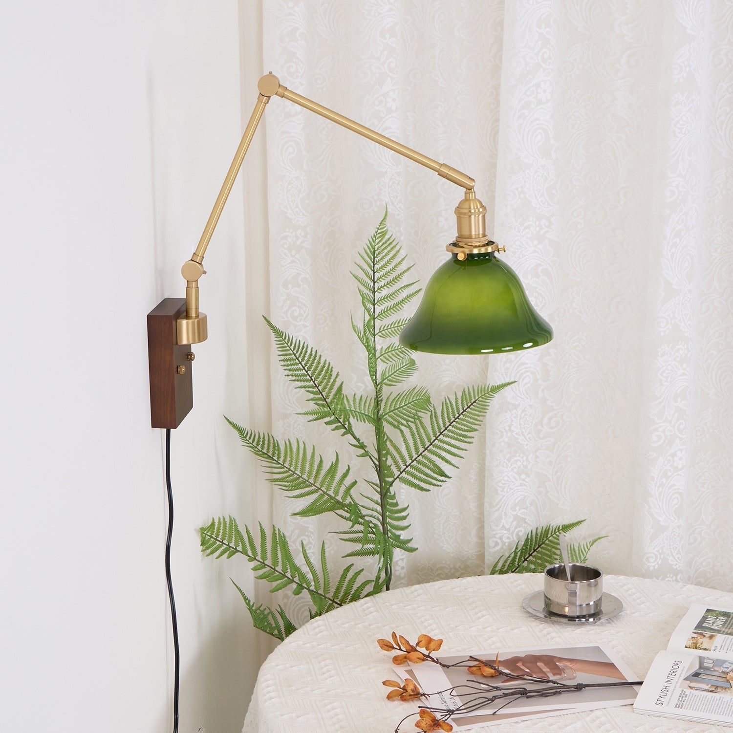 Molvik Wall Light