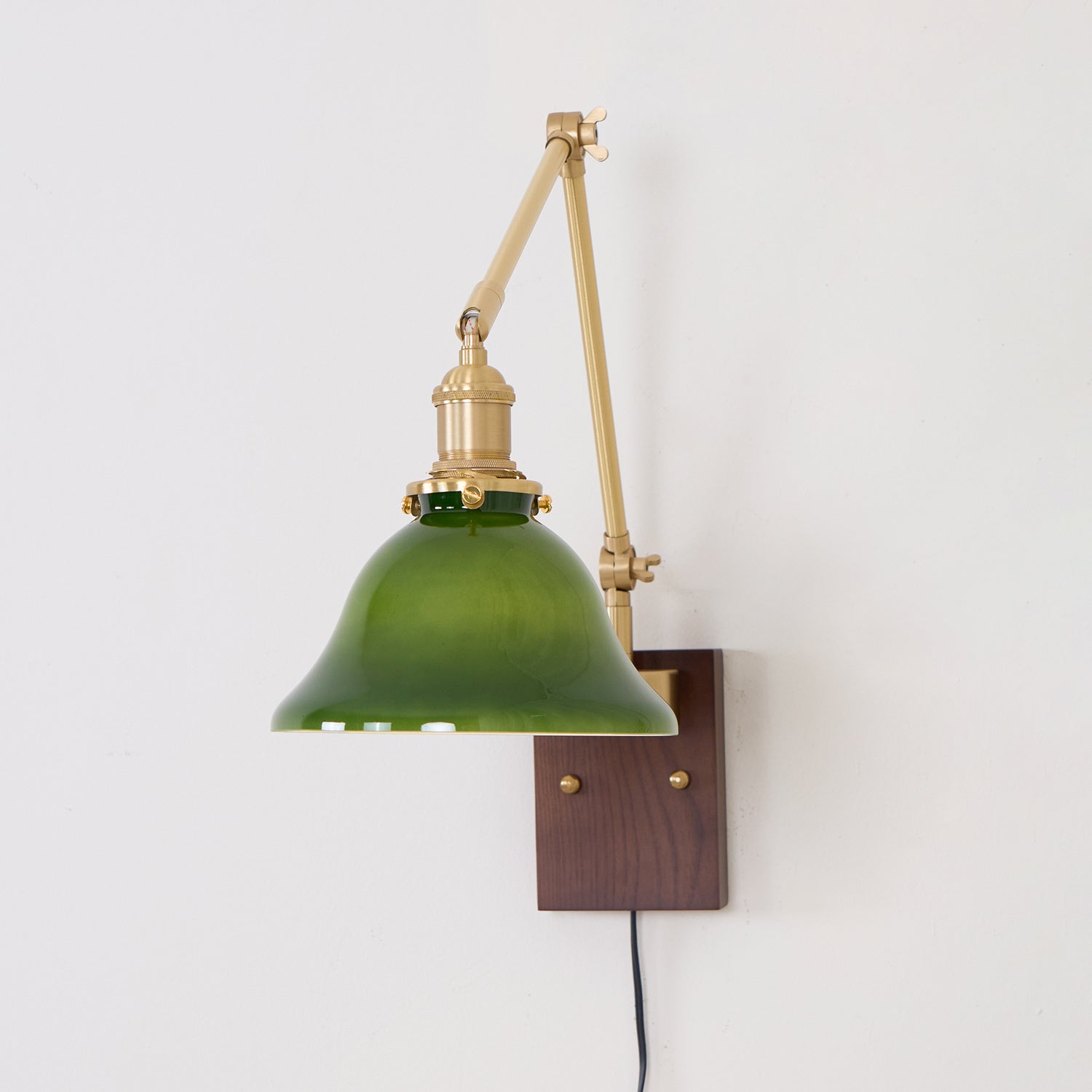 Molvik Wall Light