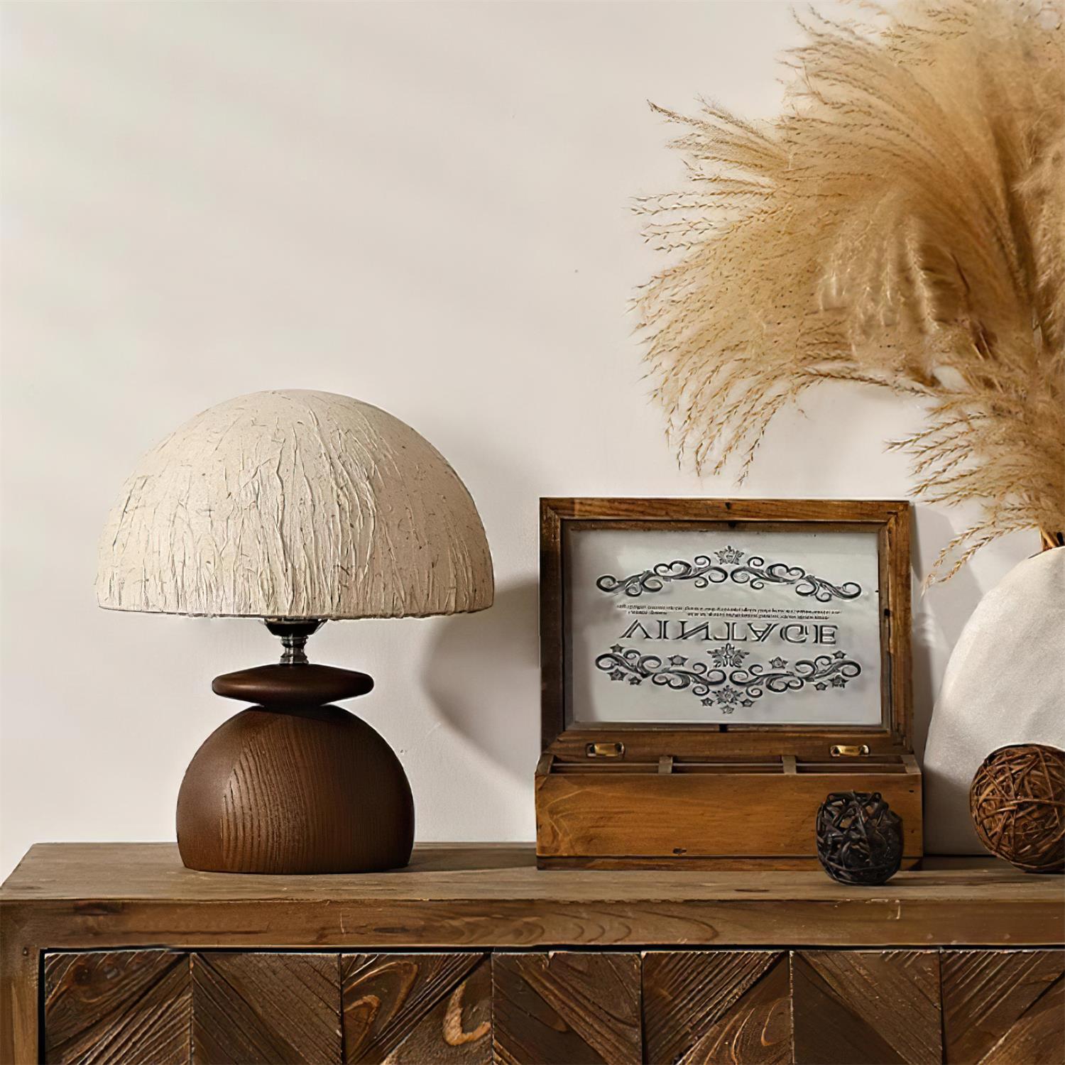 Belsimo Table Lamp