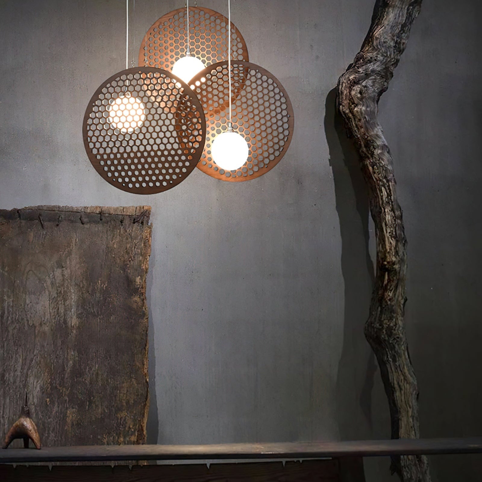 Pelate Pendant Light