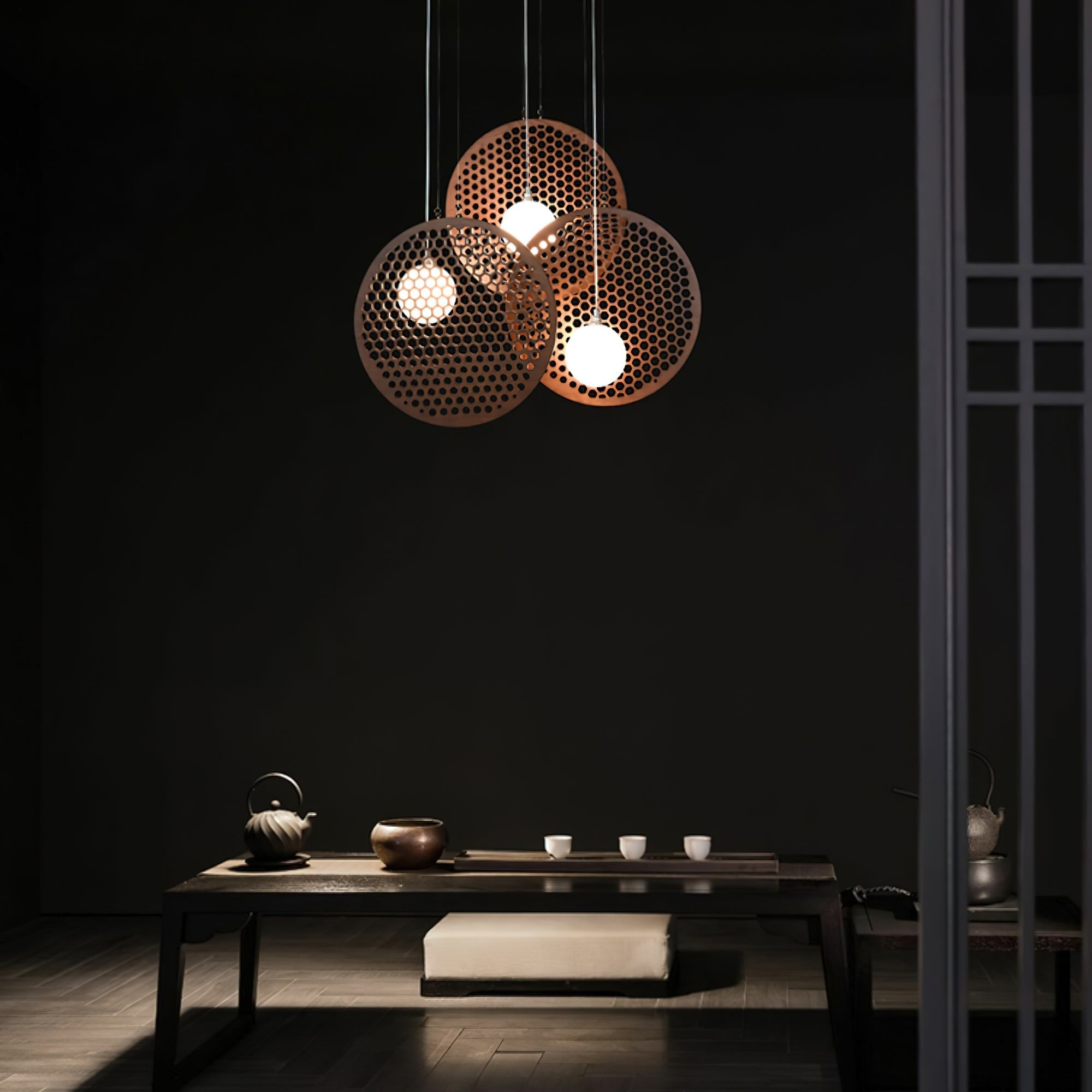 Pelate Pendant Light