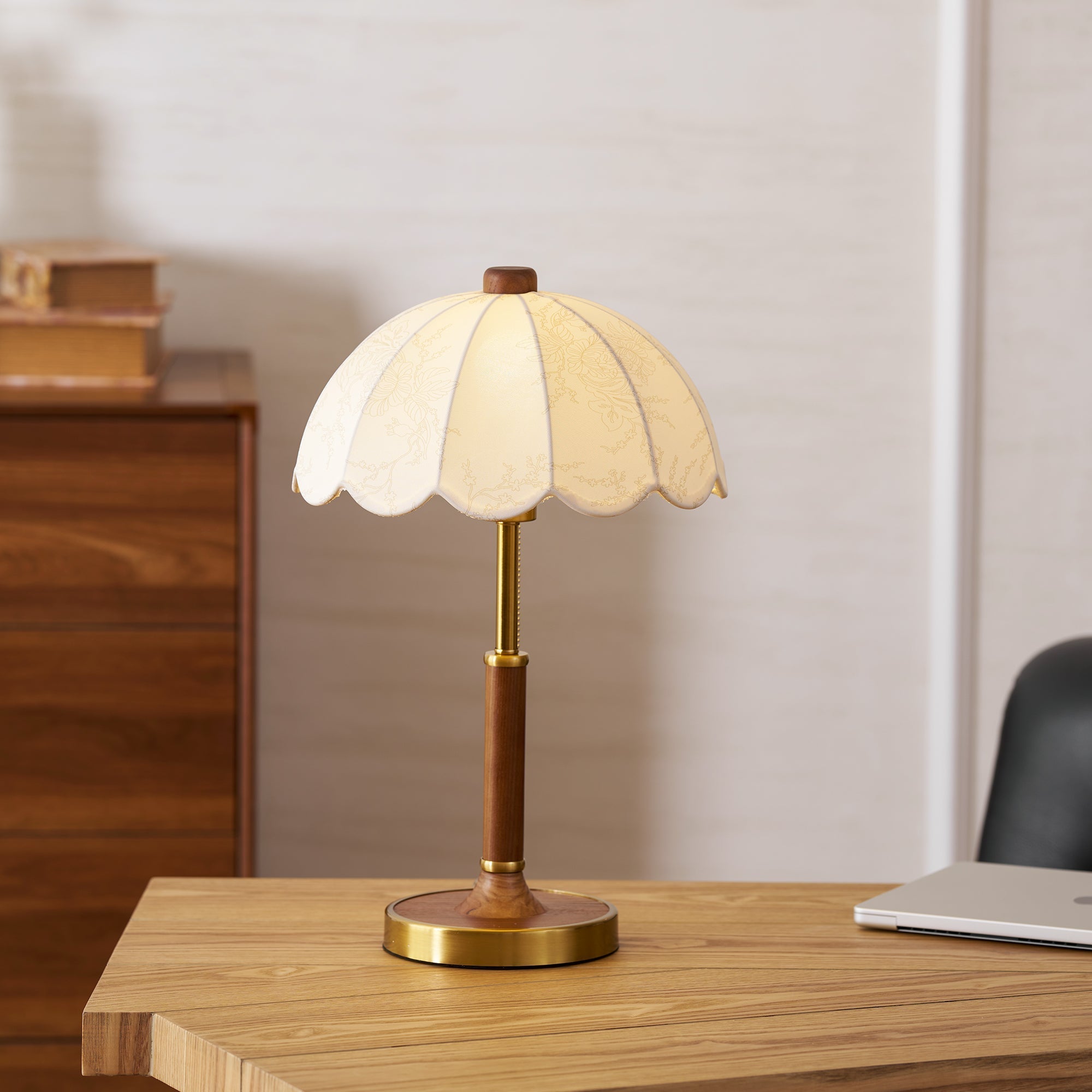 Betelle Table Lamp
