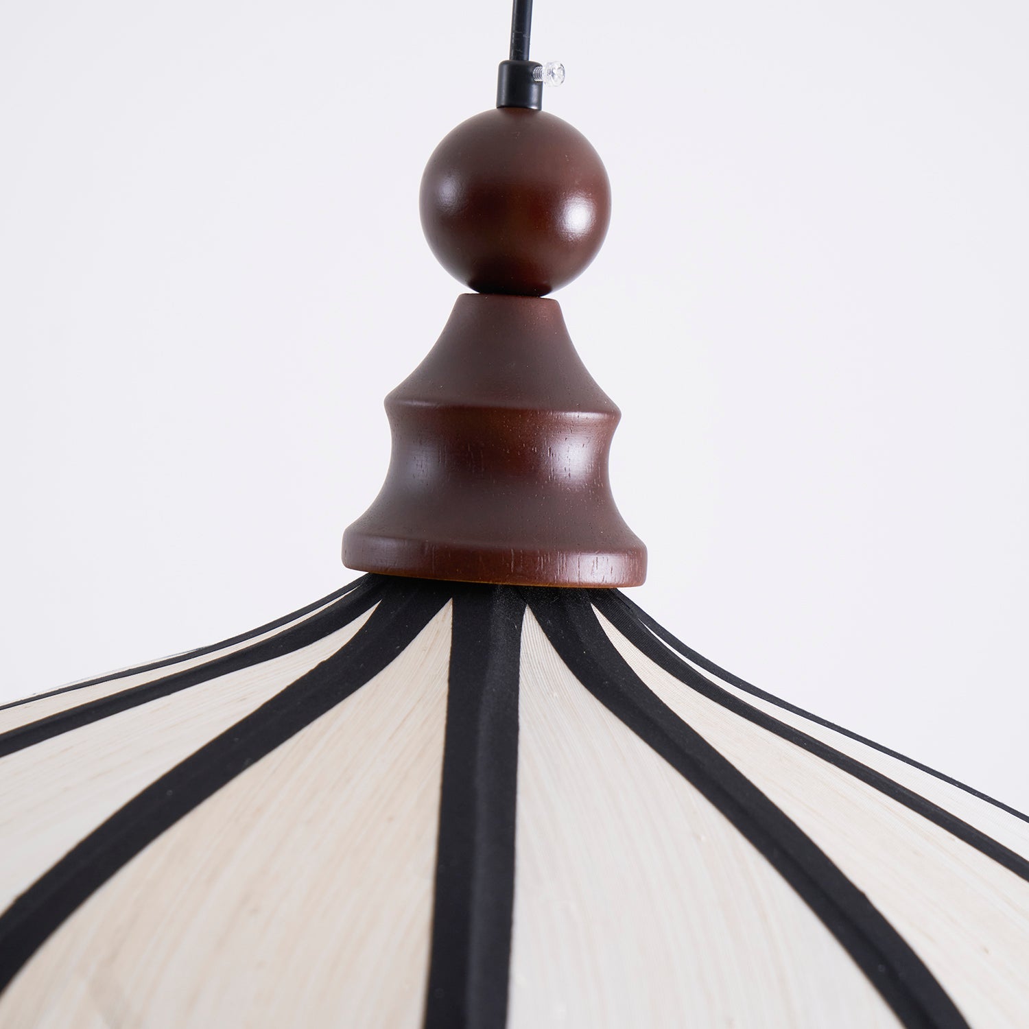 Aldicove Scalloped Pendant Light