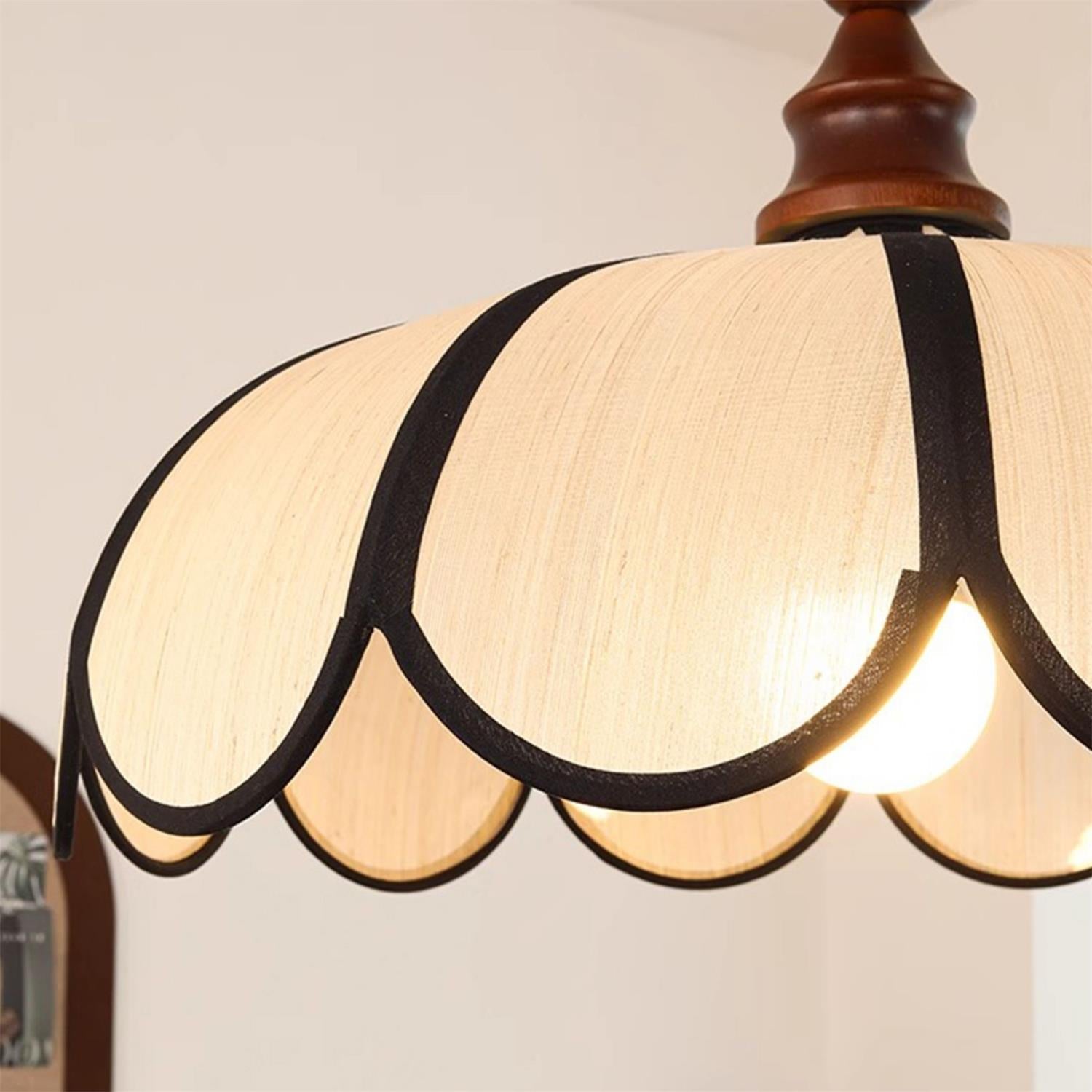 Aldicove Scalloped Pendant Light